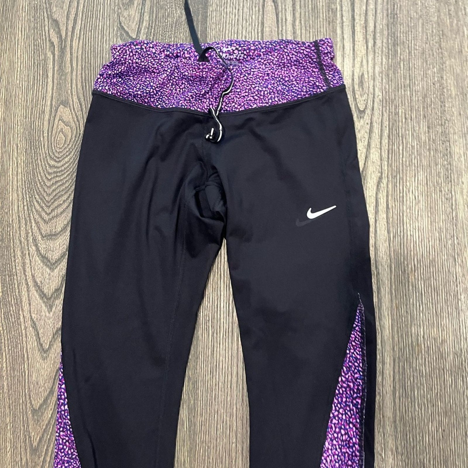 Nike Nike Leggings Dri-Fit Low Rise Swoosh Reflective Capris S Size 23" - 8 Thumbnail