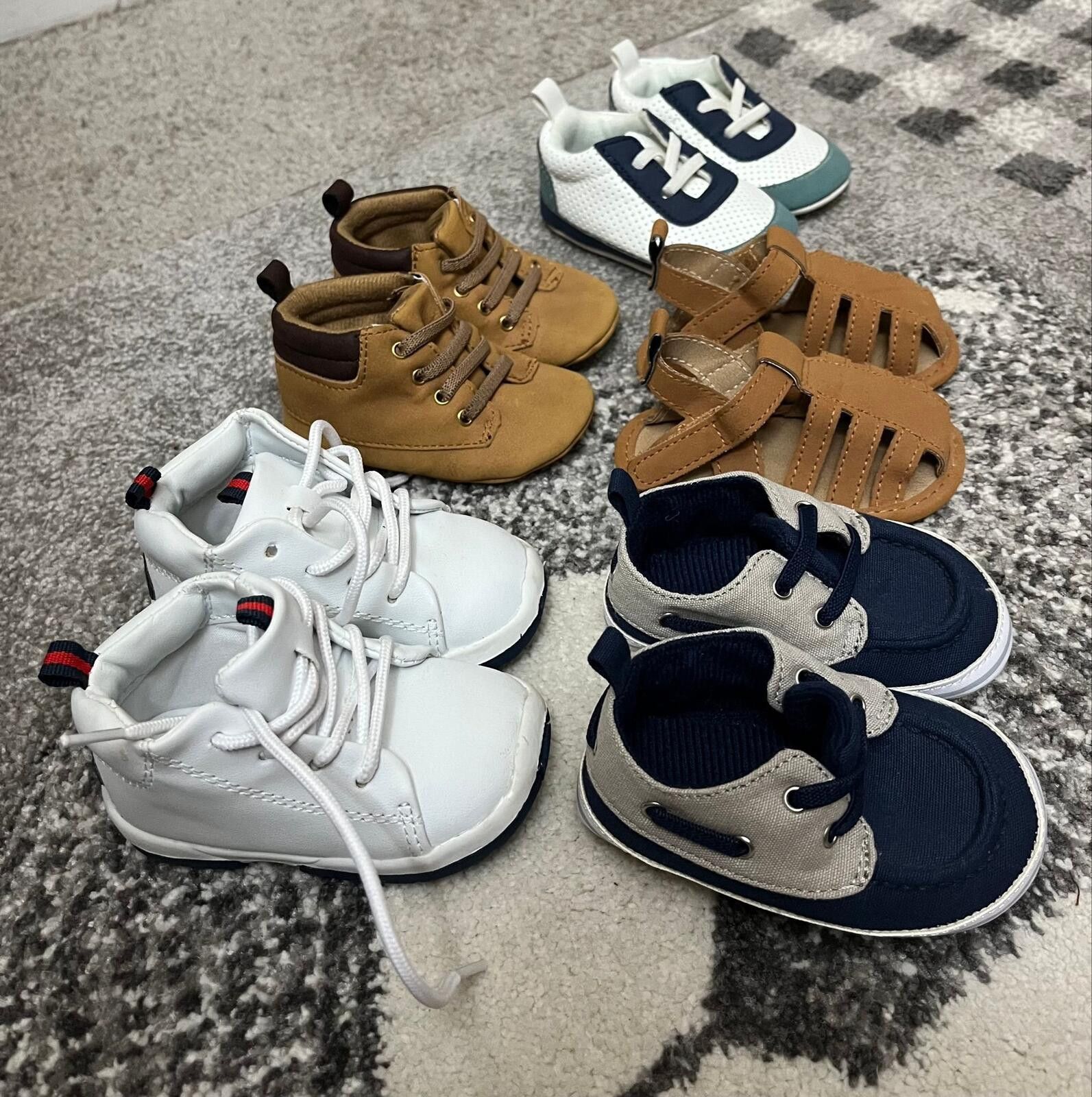 Other Baby Shoe Bundle 3-6M 5 Pairs Sneakers Sandals Lot Size ONE SIZE - 2 Thumbnail