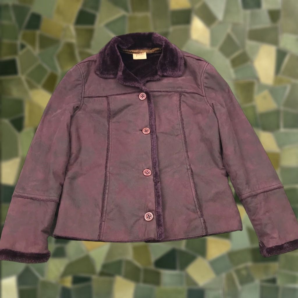 Vintage Cabela's Dick Idol Womens Jacket Medium Maroon Faux Suede Faux Fur Lining Paisley Pattern Button Up Casual Jacket Womens M Purple/Maroon Size M / US 6-8 / IT 42-44 - 1 Thumbnail