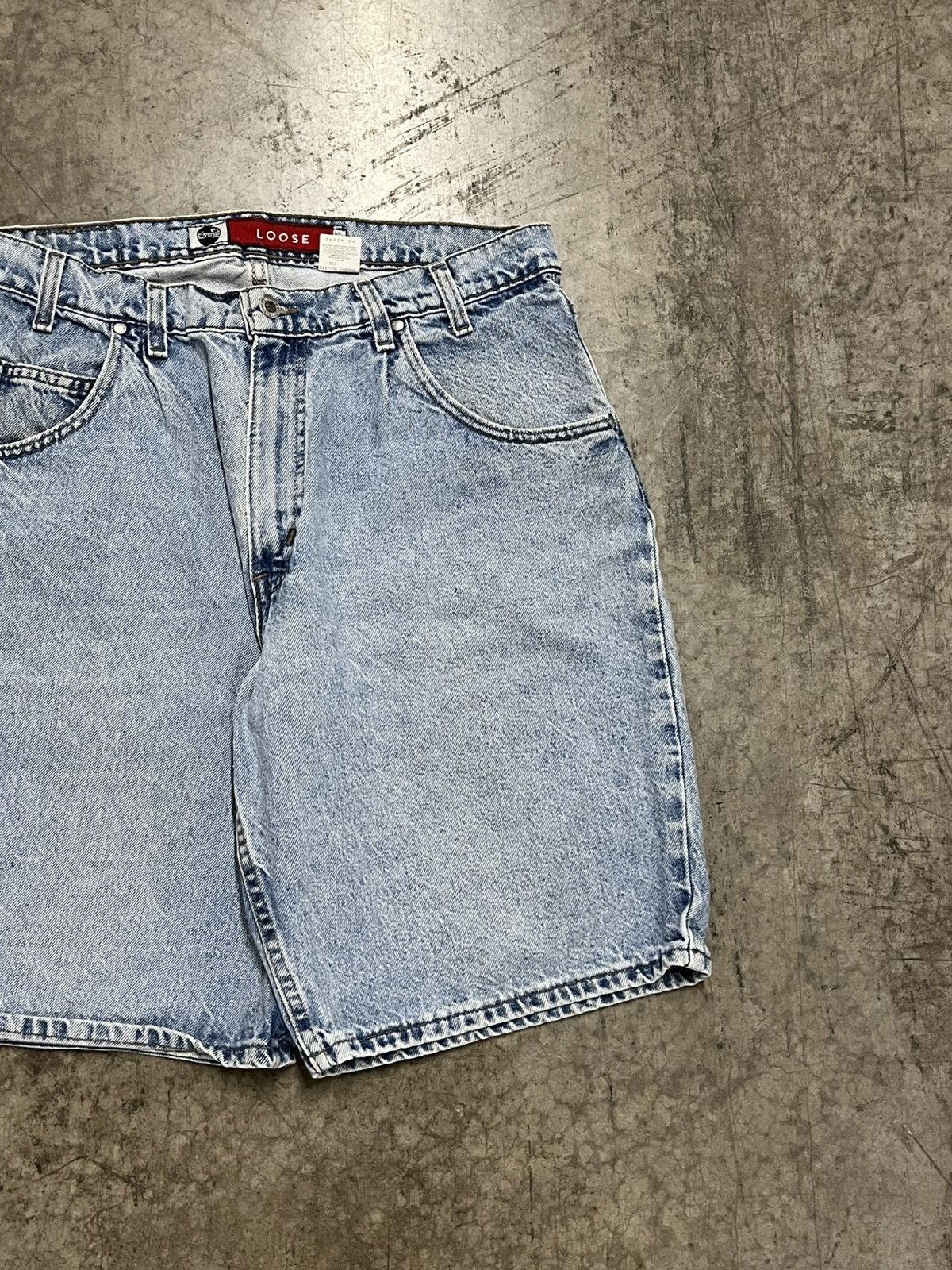 Levi's Levi’s silver tab jorts baggy loose fit skater streetwear Size US 34 / EU 50 - 8 Thumbnail