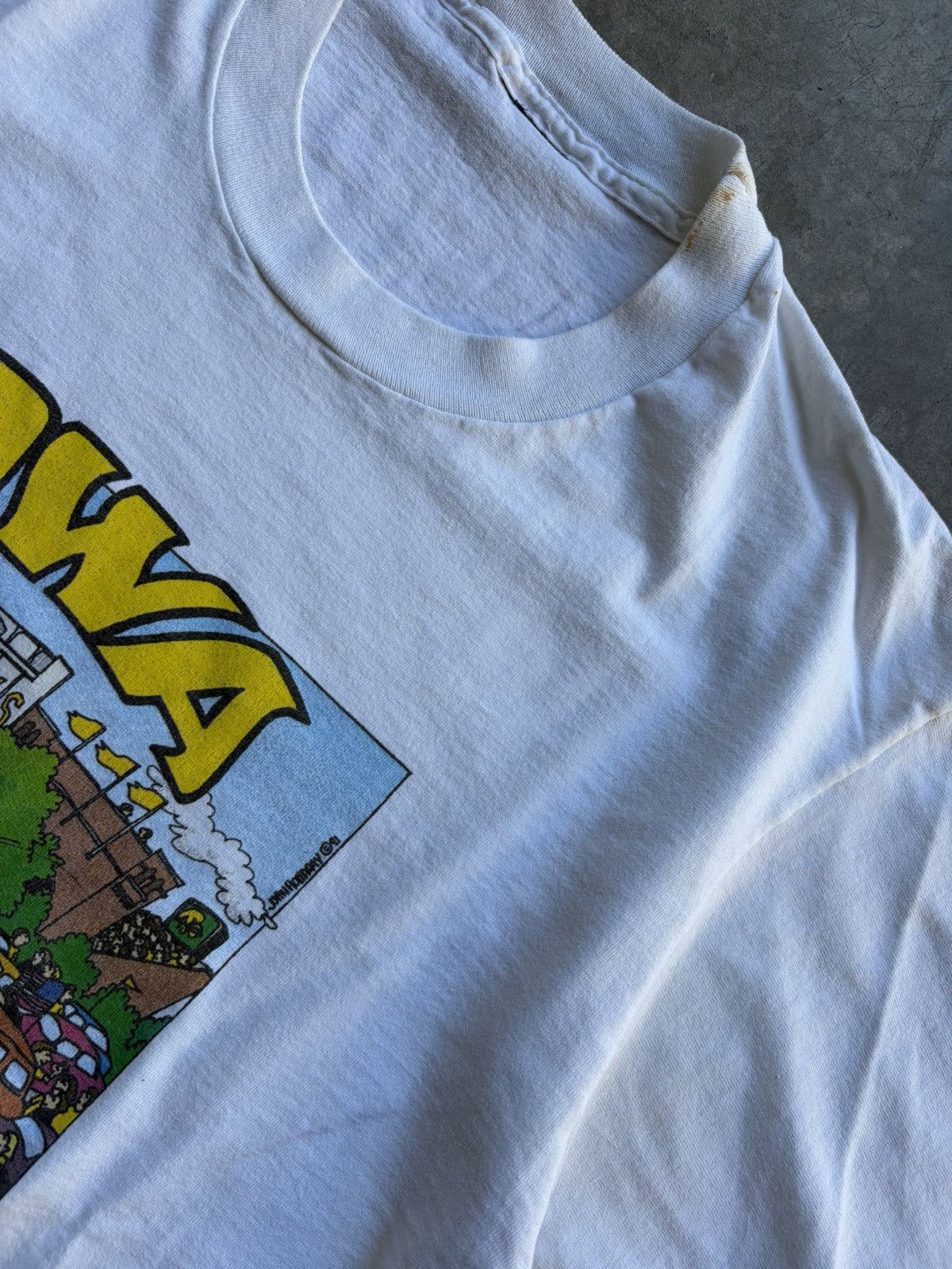 NCAA Vintage 1990’s University of Iowa Hawkeyes Art Cartoon Tee Size US L / EU 52-54 / 3 - 4 Thumbnail