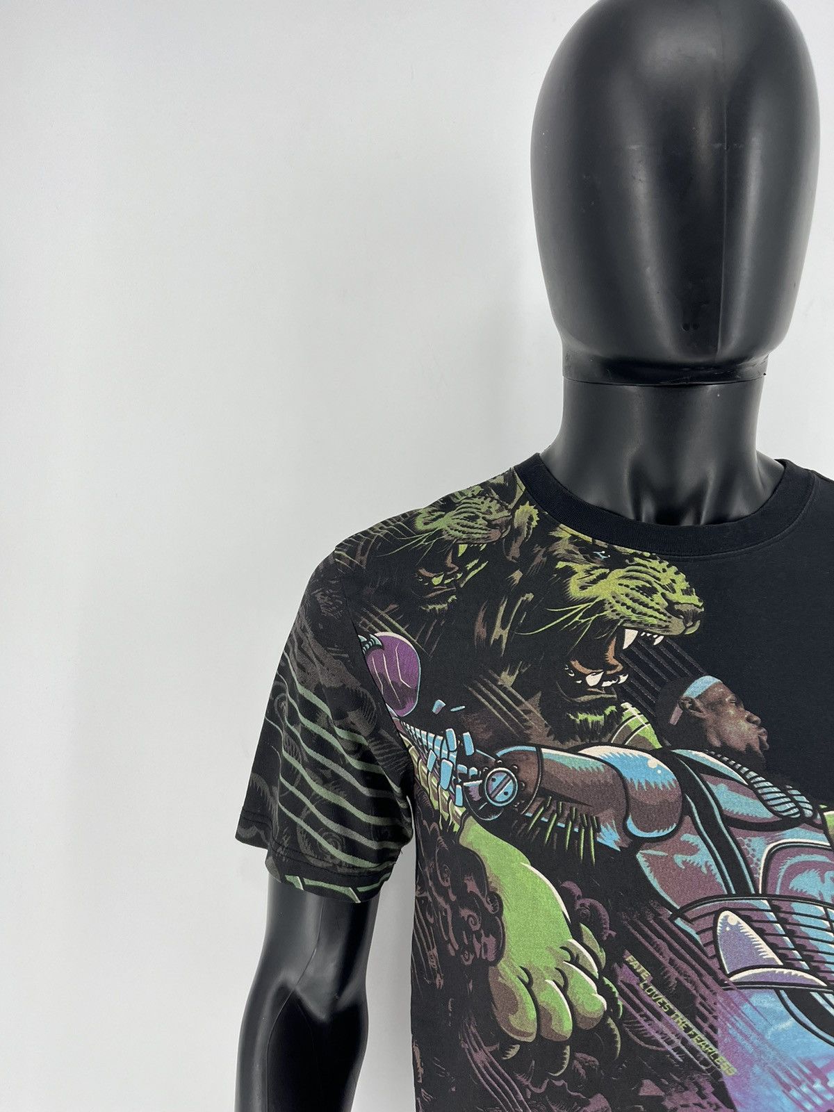 Nike Nike Basketball Lebron James Fate Lived Fearless Lion TShirt Size US XS / EU 42 / 0 - 6 Thumbnail