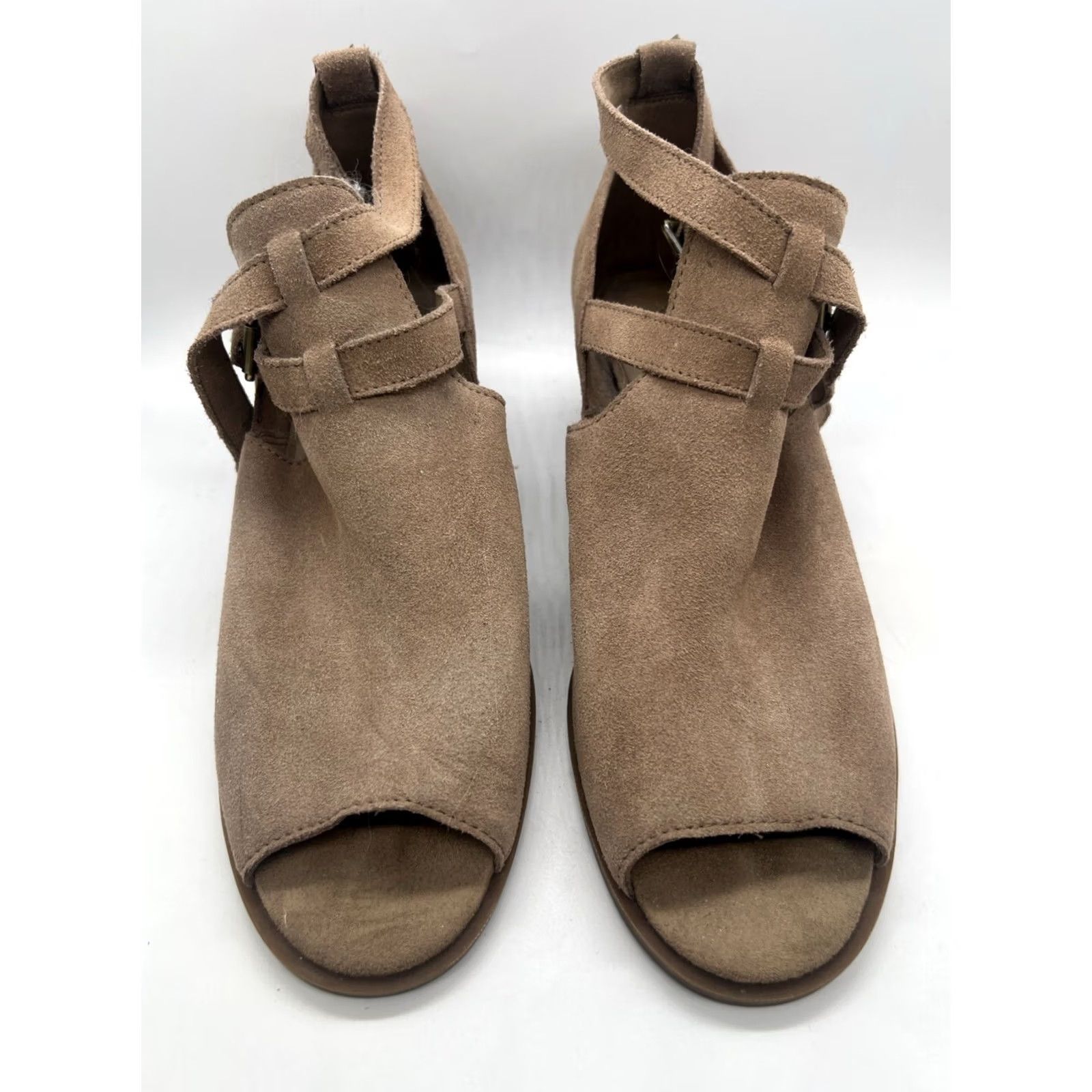 Vintage Koolaburra by UGG Sophy Peep-Toe Sandal Suede Leather Taupe Block Heel 9 Womens Medium Cork? Size US 9 / IT 39 - 3 Thumbnail