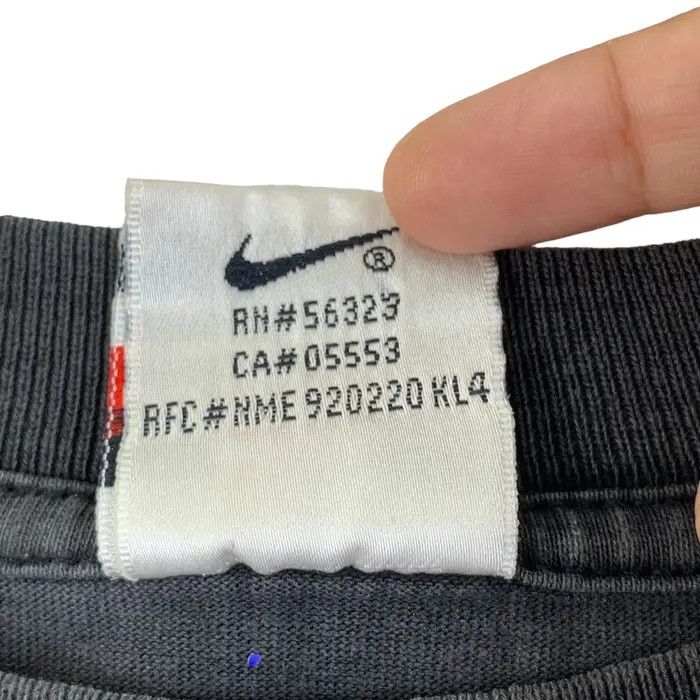 Nike Vintage 90’ NIKE TOWN USA Center Logo Tee Shirt Size US M / EU 48-50 / 2 - 8 Thumbnail