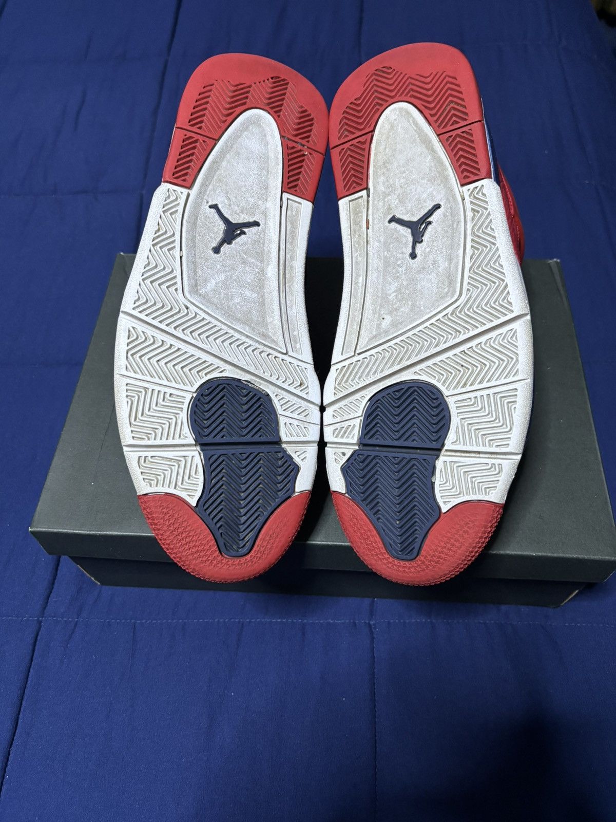 Jordan Brand Jordan 4 Retro FIBA 2019 Size 11.5 Size US 11.5 / EU 44-45 - 5 Thumbnail