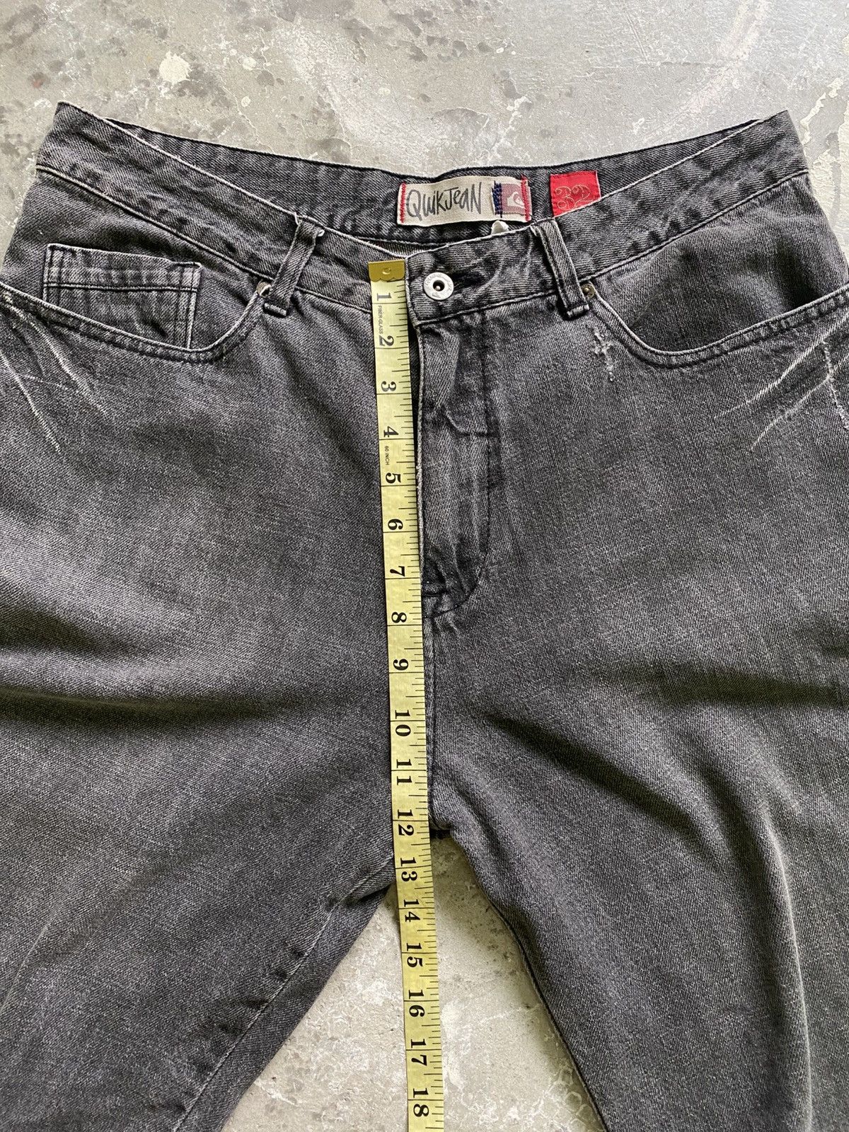 Quiksilver × Vintage Vintage Quiksilver Emberoidery Spellout Denim Short Pants Size US 33 - 14 Thumbnail