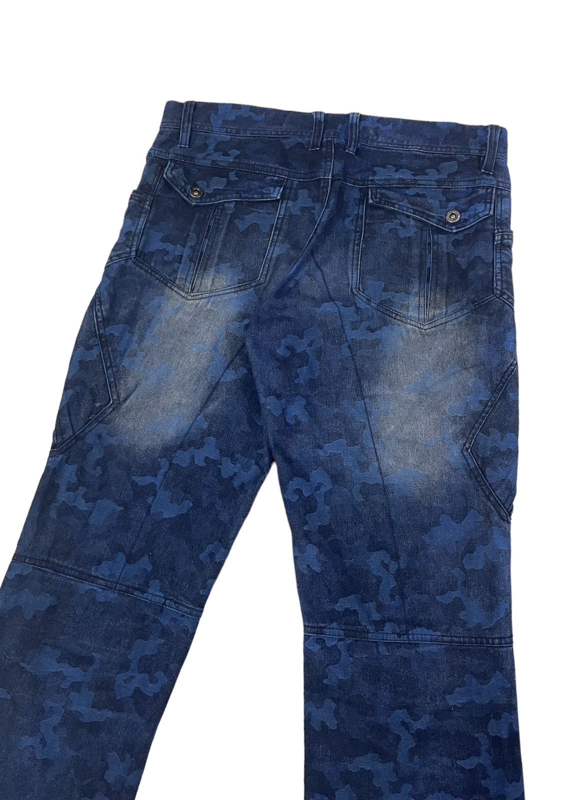 In The Attic InTheAttic Japan Blue Camo Cargo Jeans Size US 34 / EU 50 - 4 Thumbnail