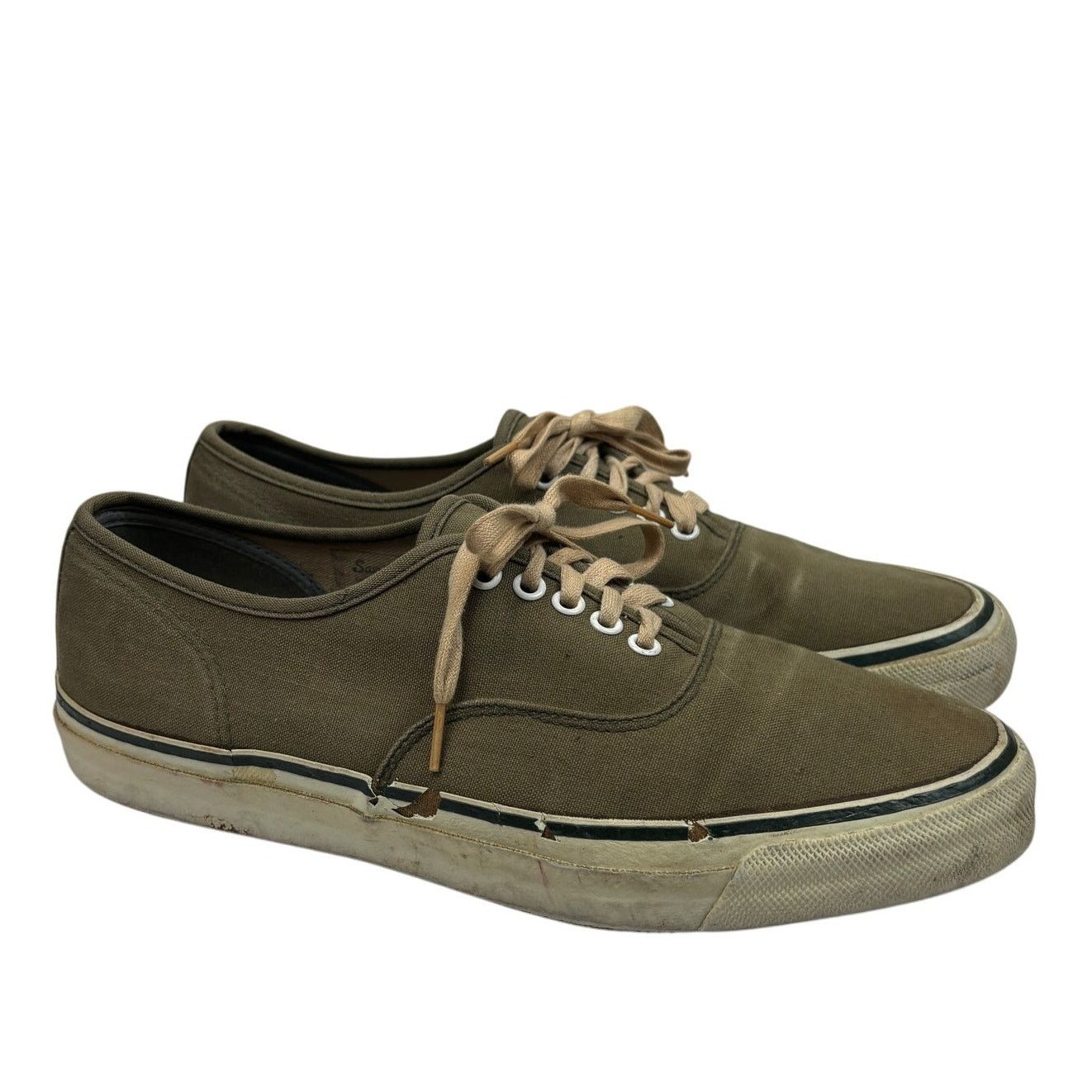 JCPenney Rare True Vintage 60s Penneys Deck Shoe Men's 10.5 Size US 10.5 / EU 43-44 - 1 Thumbnail