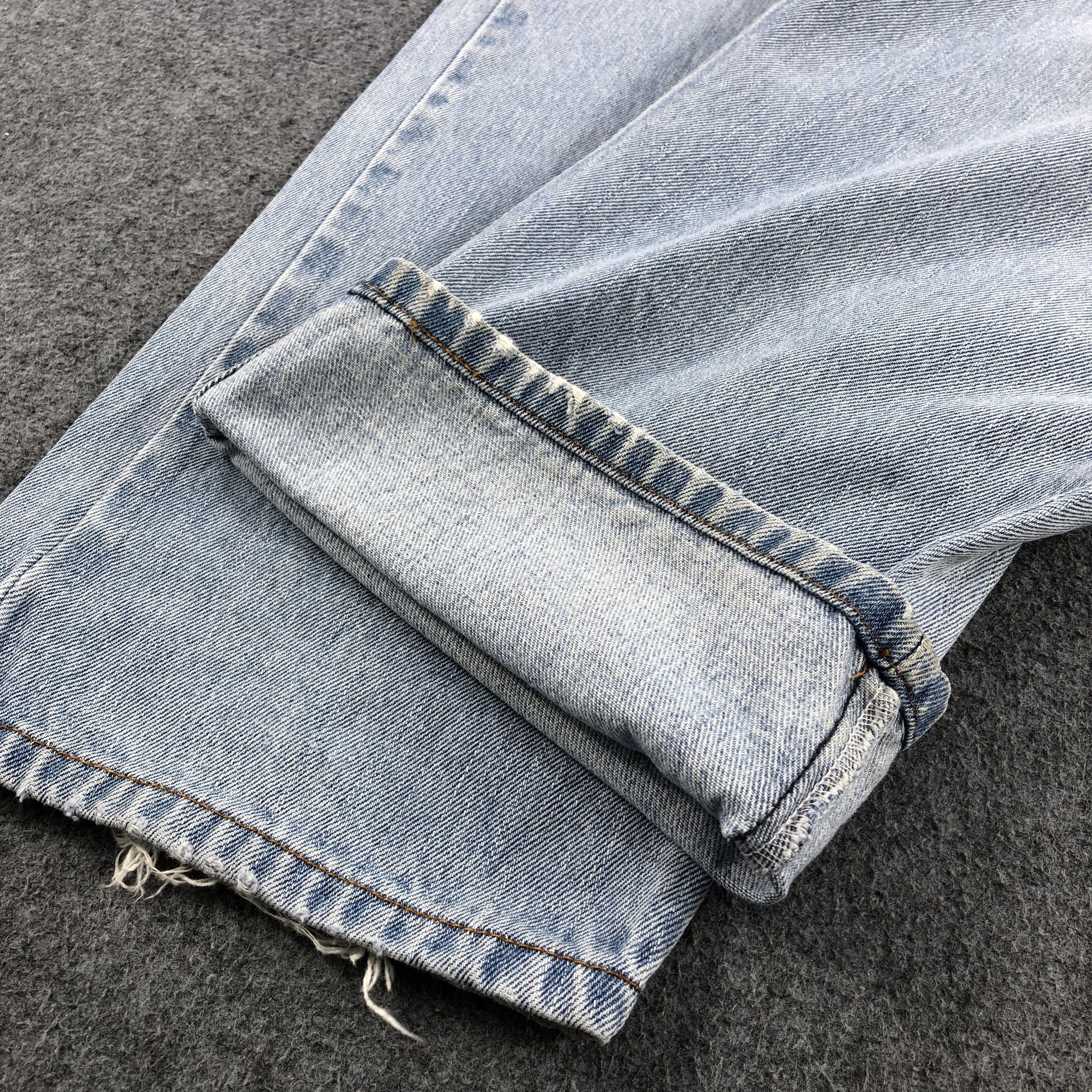 Levi's × Vintage Vintage Light Wash Levis 505 Jeans-JM1172 Size US 39 - 7 Thumbnail
