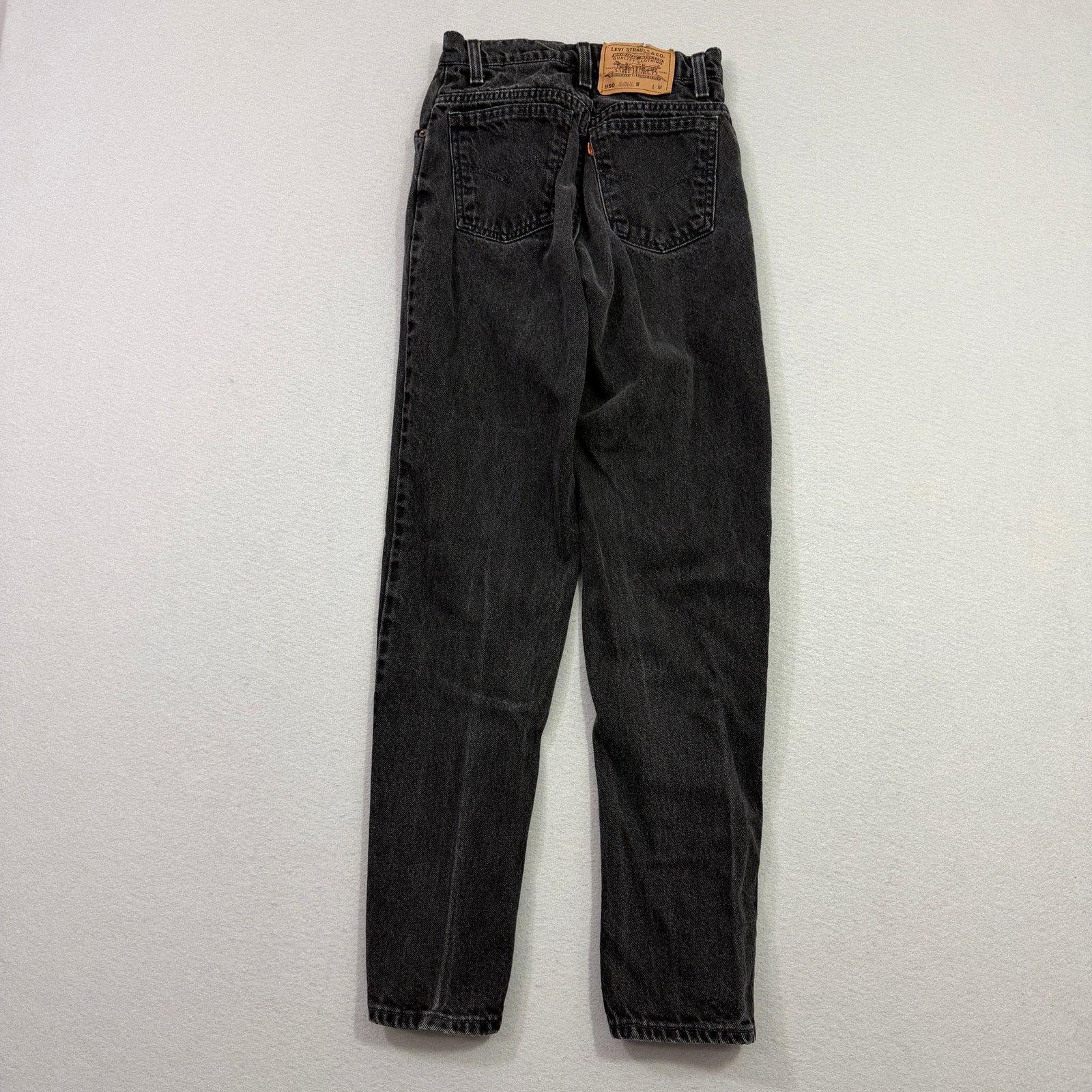 Levi's Vintage Levis 950 Jeans Size 1 Med (24x30) Relaxed Tapered Size 24" / US 00 / IT 34 - 6 Thumbnail