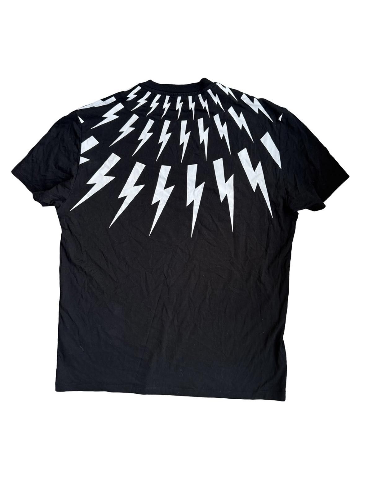 Neil Barrett Neil Barrett Lightning Bolt Short Sleeve Black T Shirt Size US L / EU 52-54 / 3 - 3 Thumbnail