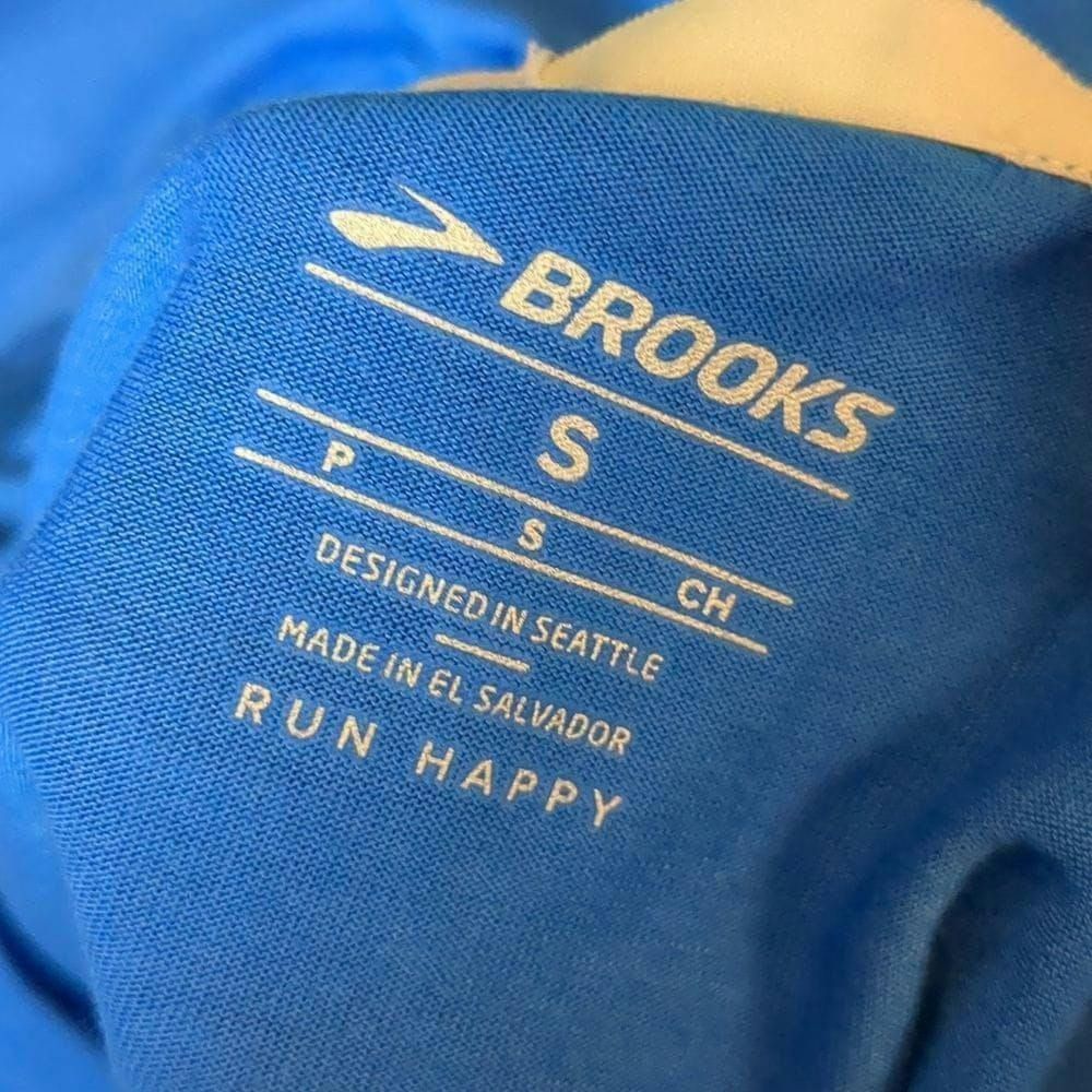 Brooks Brooks distance graphic tee size small Size S / US 4 / IT 40 - 5 Thumbnail