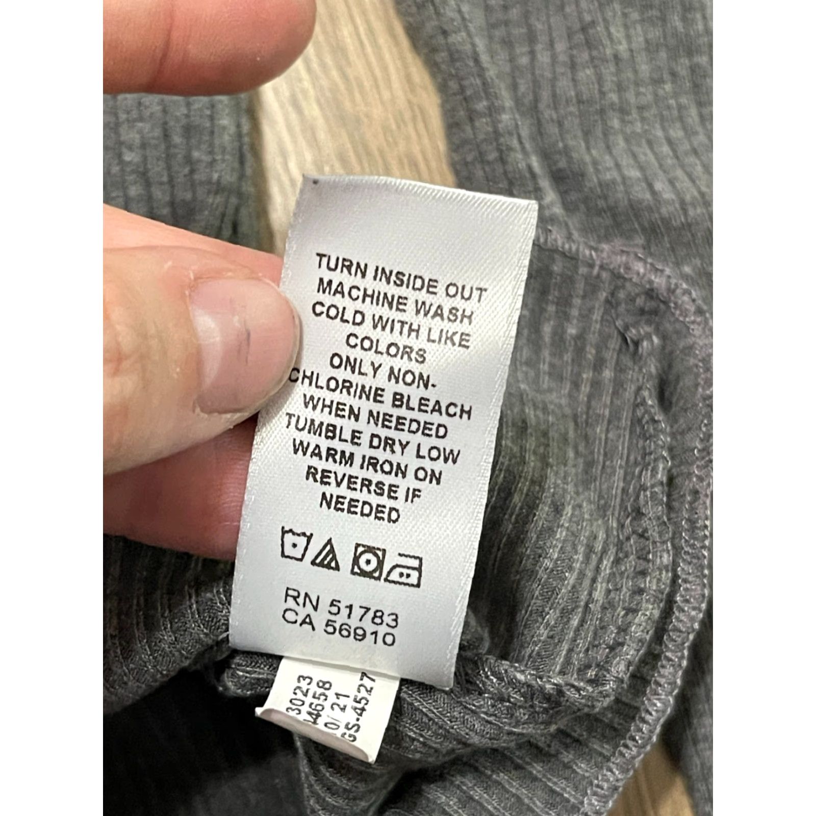 Vintage Maurices Shirt Women's Medium Gray Long Sleeve Ruffled Mock Neck T-Shirt Casual Modern Vintage No Size M / US 6-8 / IT 42-44 - 7 Thumbnail