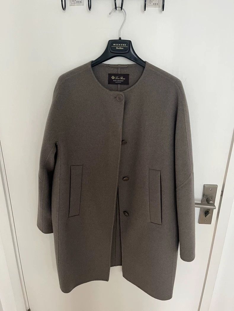 Loro Piana LORO PIANA A goat cashmere coat Size M / US 6-8 / IT 42-44 - 1 Thumbnail