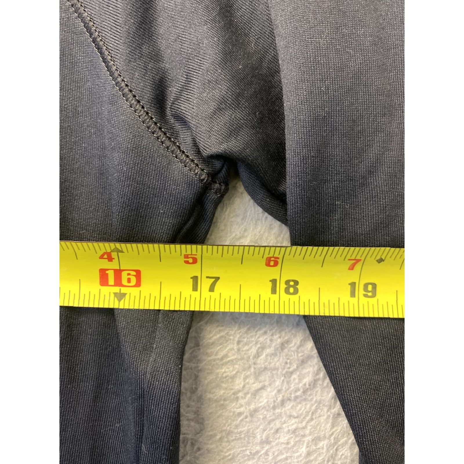 Nike Nike Tee Mens SMALL Athletic Dri Fit Cincinnati Long Sleeve Black 97-56 Size US S / EU 44-46 / 1 - 4 Thumbnail