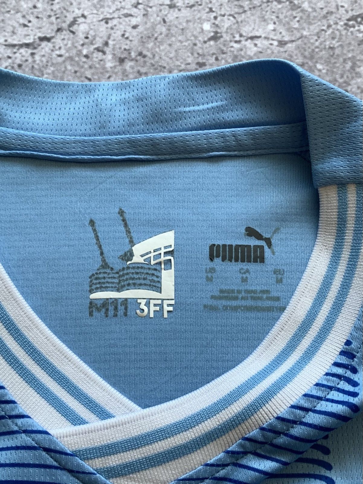 Puma 🔥PUMA MANCHESTER CITY 2023/24 HOME SOCCER JERSEY SHIRT Size US M / EU 48-50 / 2 - 9 Thumbnail
