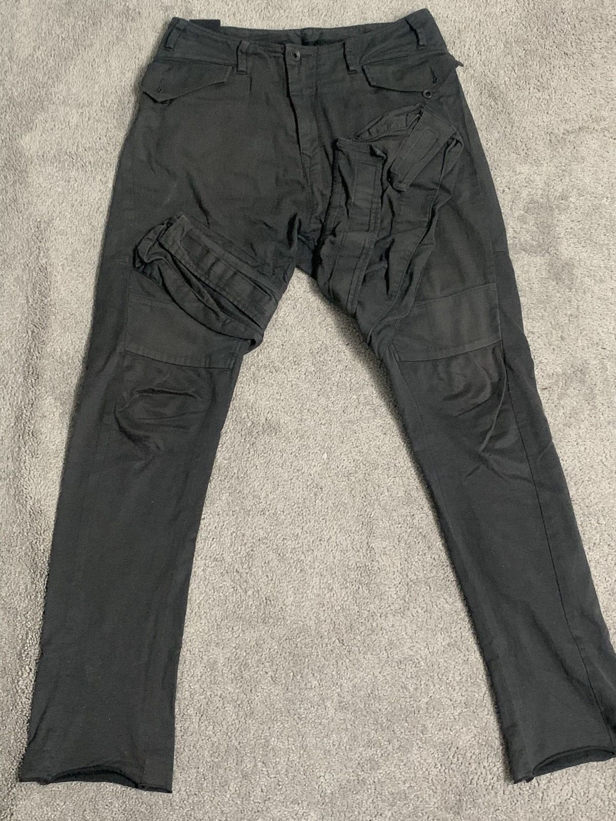 image of Julius_7 Knives Cargo in Grey, Men's (Size 32)