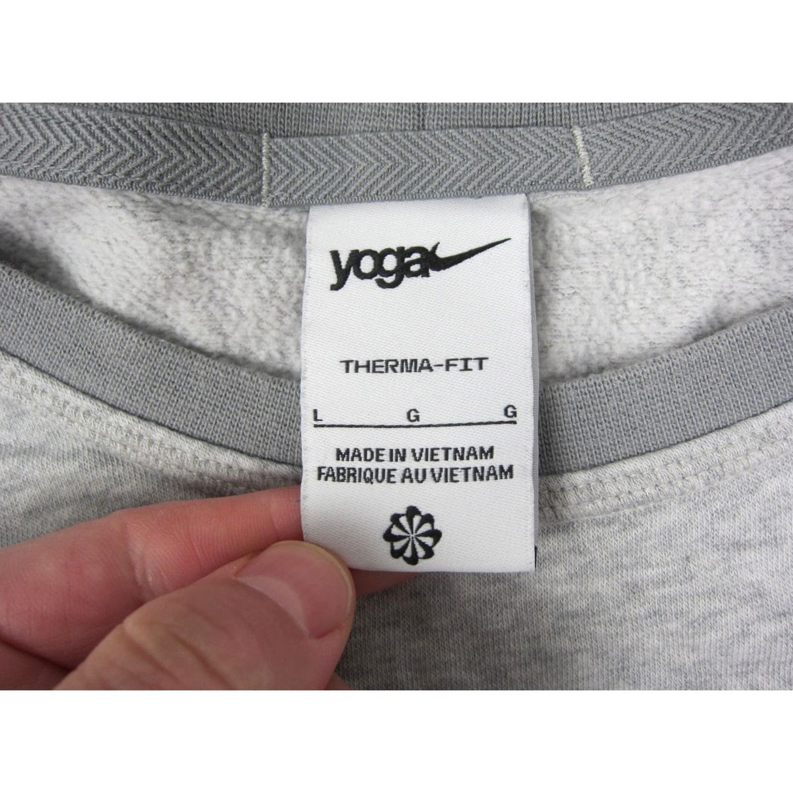 Nike Nike Sweatshirt Womens L Gray Therma-Fit Core Crew Fleece Pullover Size L / US 10 / IT 46 - 3 Thumbnail