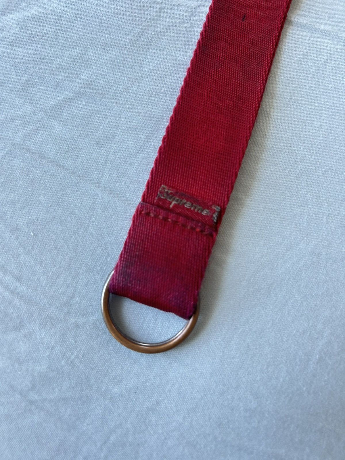 Supreme Embossed logo lanyard Size ONE SIZE - 2 Thumbnail