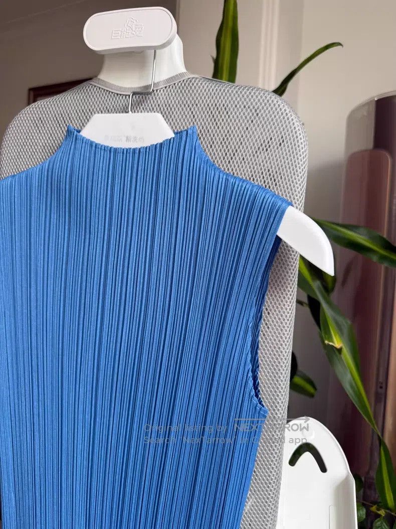 Issey Miyake Issey Miyake Sleeveless Vest Blue Size L / US 10 / IT 46 - 2 Thumbnail