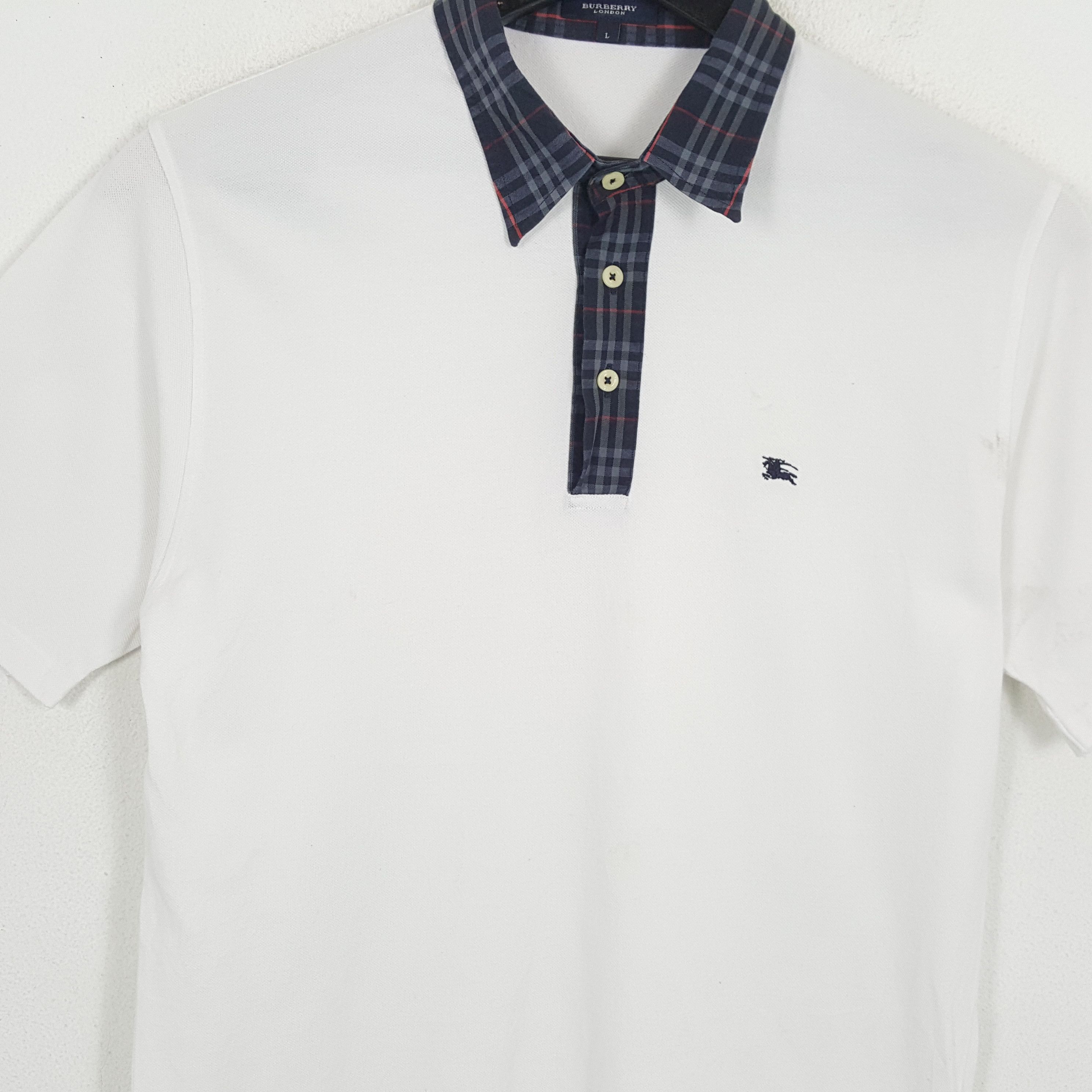 Burberry × Vintage BURBERRY LONDON Small Logo Design Casual Polos Size US M / EU 48-50 / 2 - 2 Thumbnail