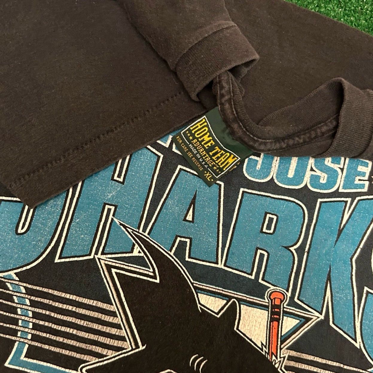 NHL VINTAGE San Jose Sharks NHL Logo Campbell Conference Shirt Mens XL Black 90s Sports Logo Men XL Size US XL / EU 56 / 4 - 2 Thumbnail