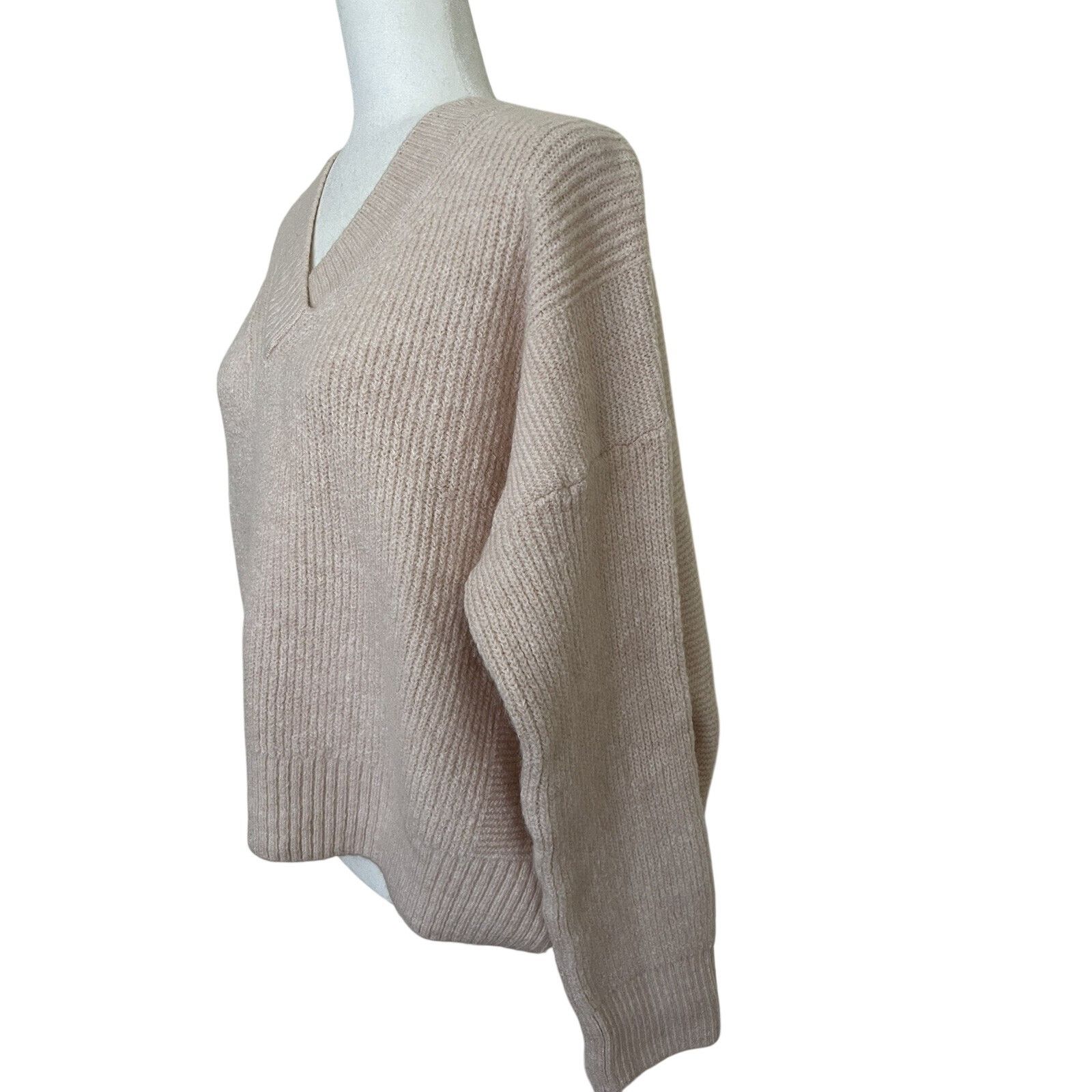 Topshop Topshop Wide V Neck Pullover Sweater Fuzzy Size M A003075 Size M / US 6-8 / IT 42-44 - 5 Thumbnail