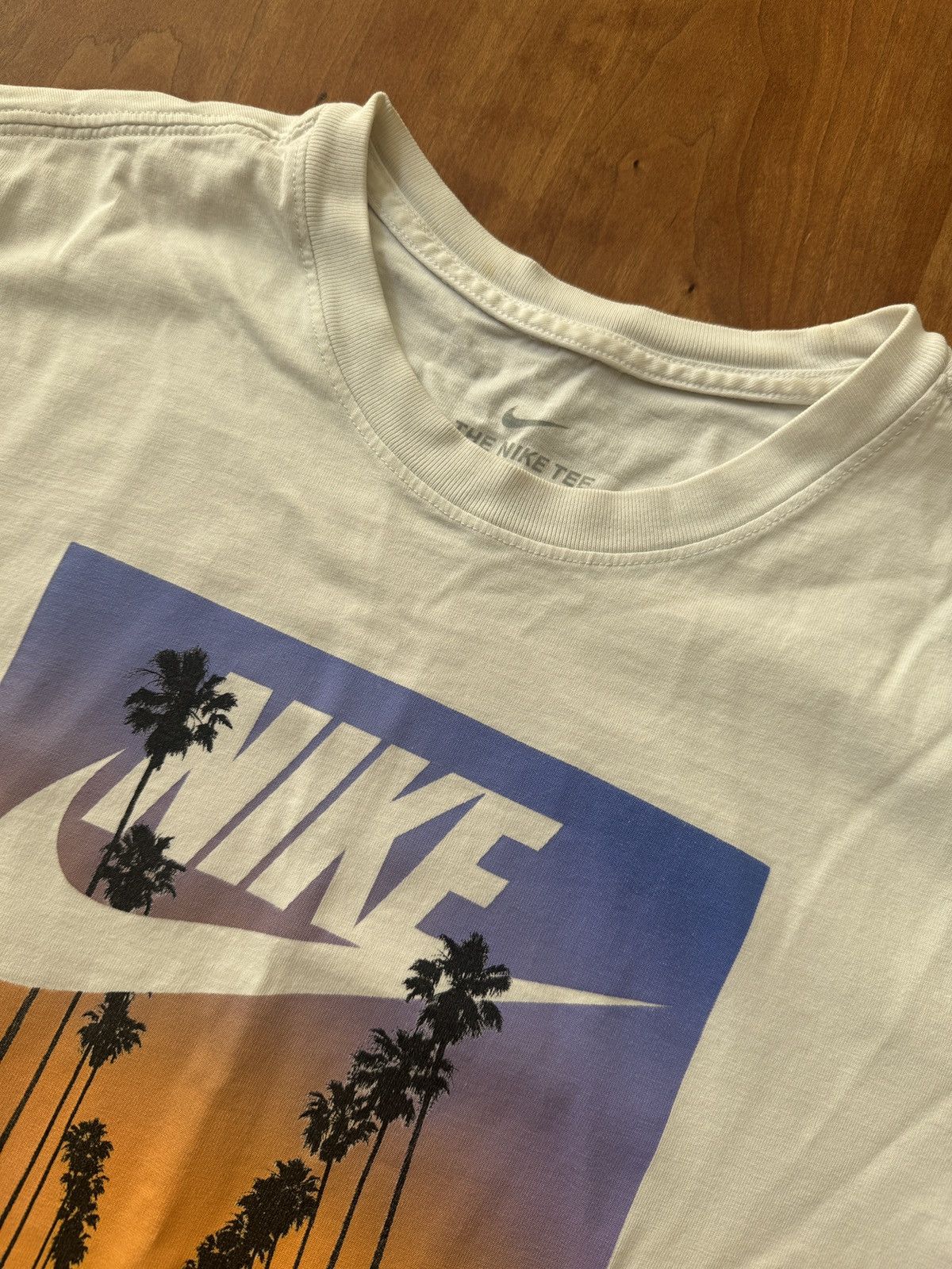 Nike Nike Sunset tee white Size US M / EU 48-50 / 2 - 2 Thumbnail