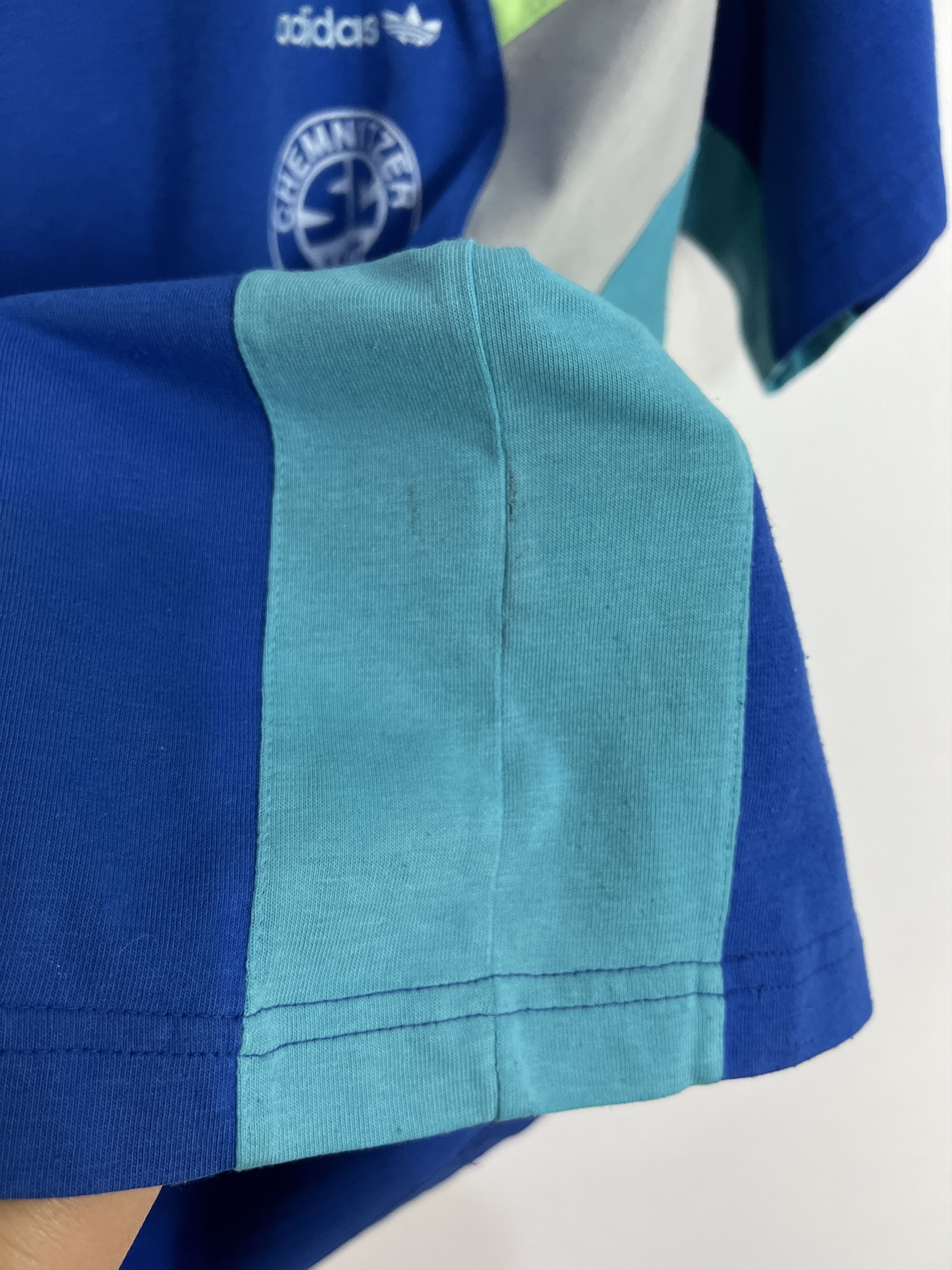 Adidas Vintage Chemnitzer Football Train Shirt Soccer Jersey Trikot Size US S / EU 44-46 / 1 - 5 Thumbnail