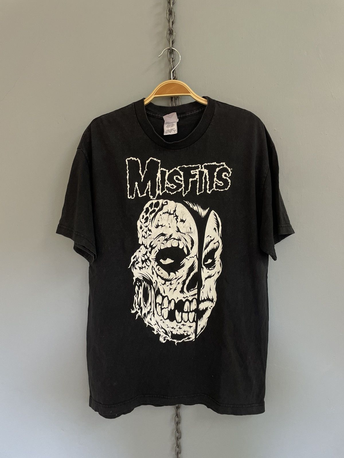 Band Tees Vintage Y2K Misfits 30th Anniverscary band t shirt Size US L / EU 52-54 / 3 - 1 Thumbnail