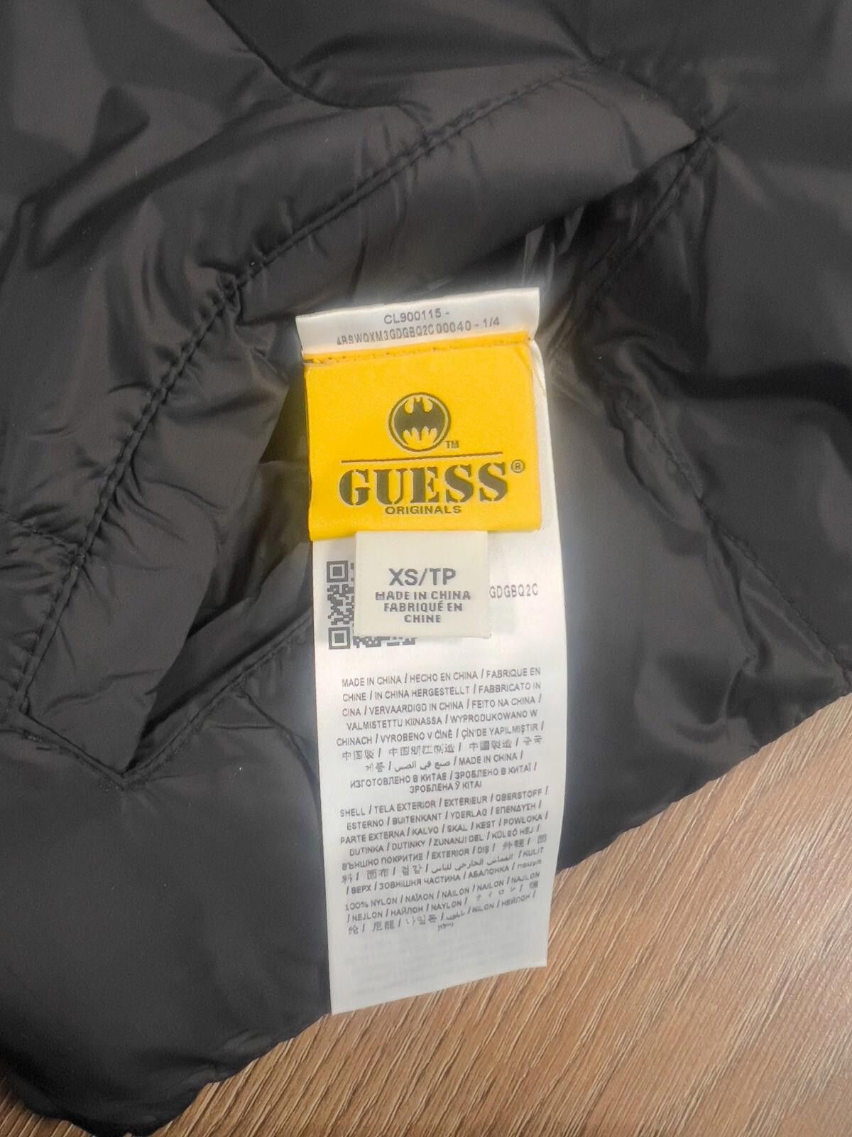 Guess 💥 Guess Originals x Batman Reversible Black Puffer Vest XS Size US XS / EU 42 / 0 - 9 Thumbnail