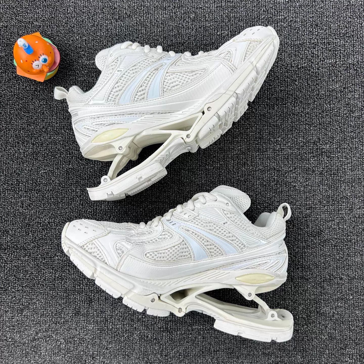 Balenciaga Balenciaga X-Pender White Women's 36 Sneaker Size US 6 / IT 36 - 3 Thumbnail