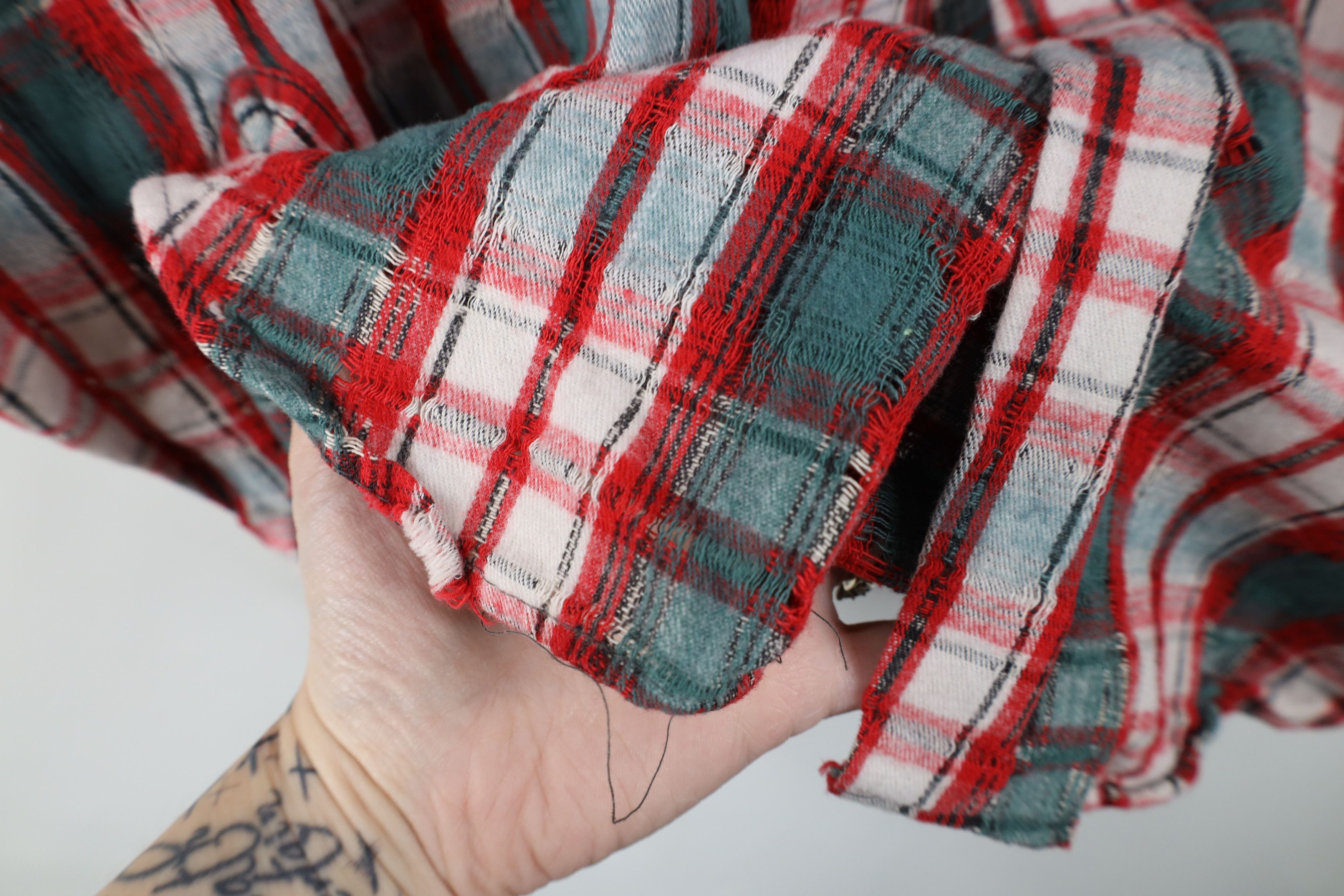 Vintage Vintage 70s Streetwear Gauzy Cotton Flannel Button Shirt Size US M / EU 48-50 / 2 - 5 Thumbnail