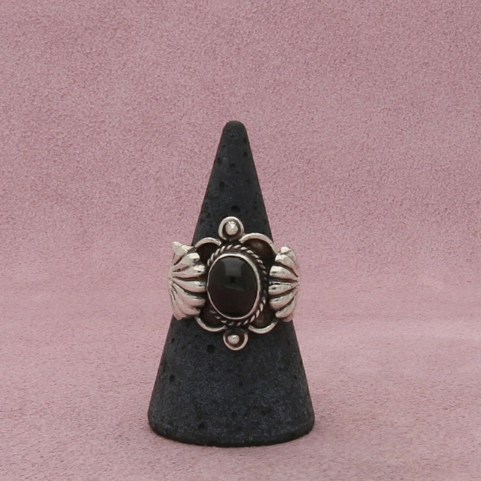 Sterling Silver sterling silver vintage braided onyx shell ring size 6.75 Size ONE SIZE - 3 Thumbnail