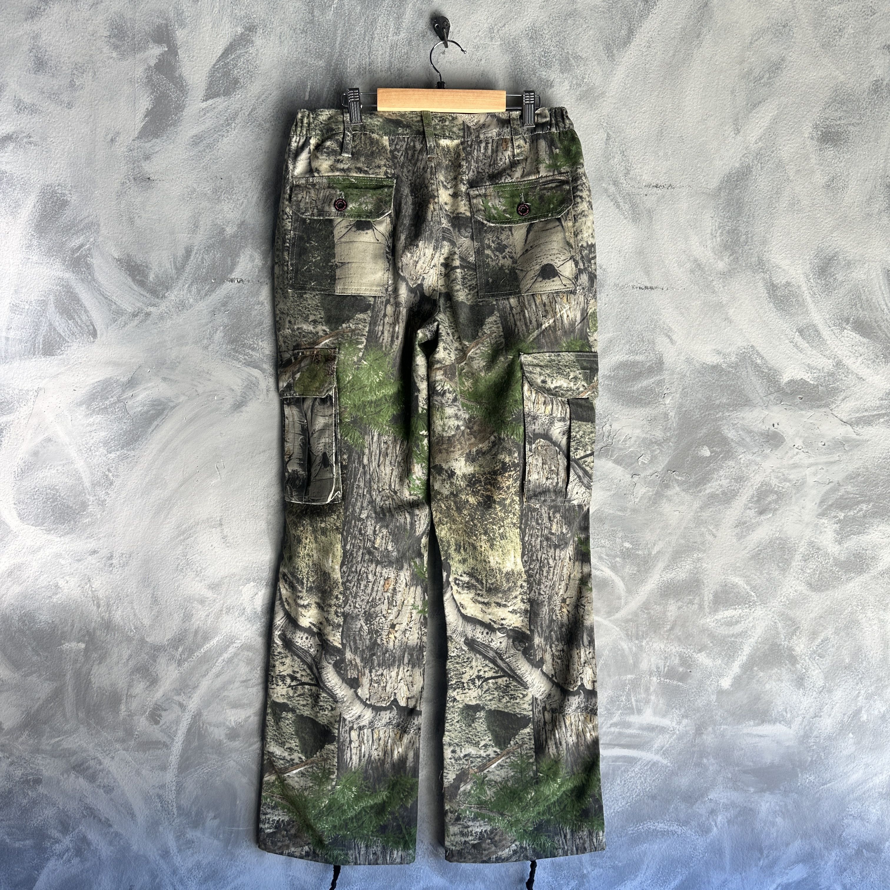 Levi's Vtg Realtree Camo Cargo Pants Mens 31x32 Medium Baggy Fit Size US 31 - 9 Thumbnail