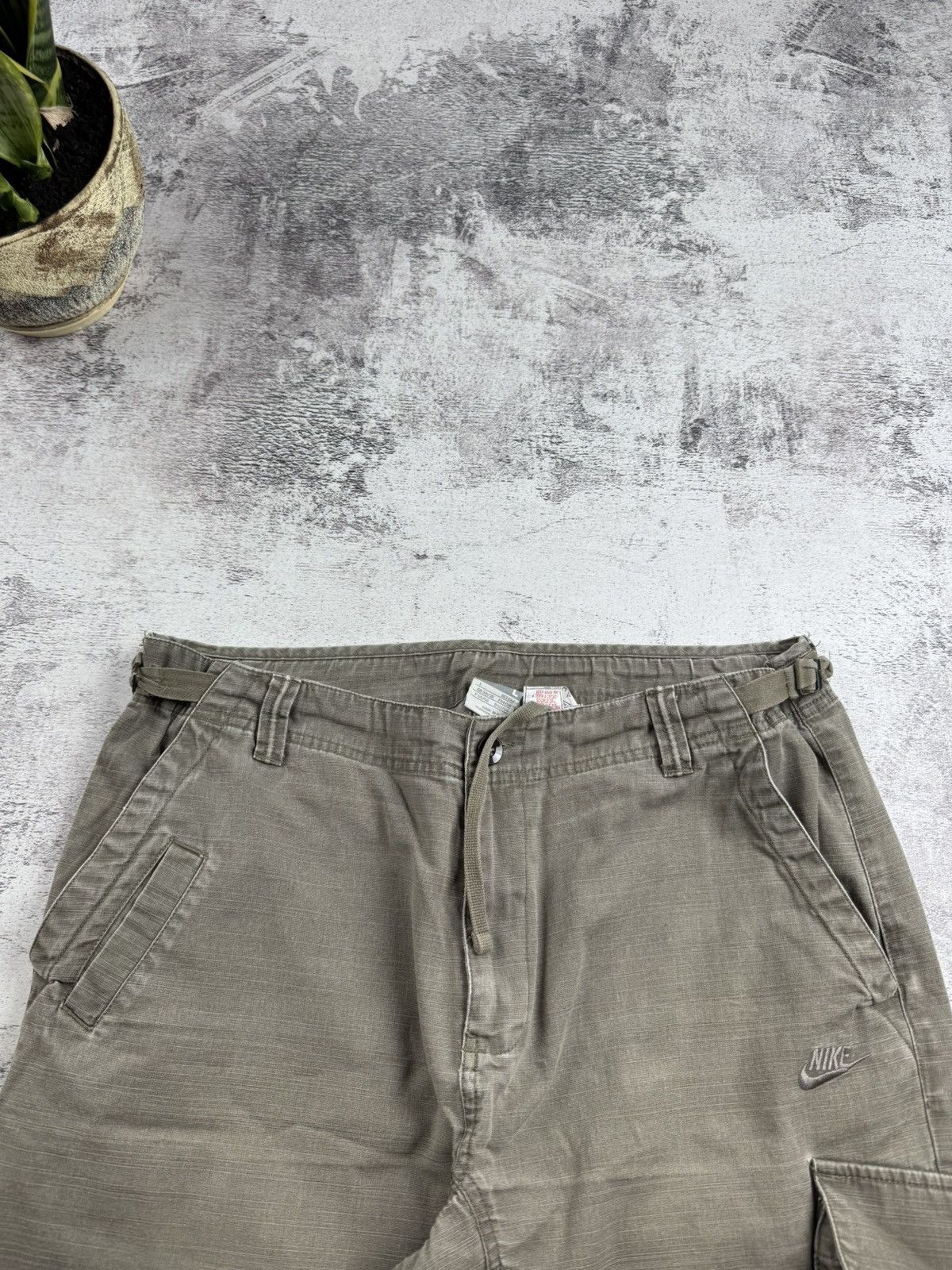 Nike Thrashed Nike 90s Distressed Japanese Y2K Vintage Cargo Jeans Pants Trousers Size US 36 / EU 52 - 11 Thumbnail