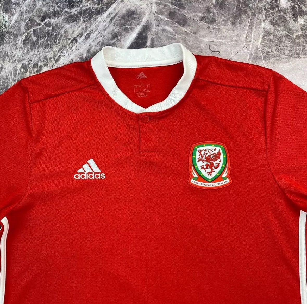 Adidas Wales Shirt Mens L Wales 2017-19 Home Cymru Football Jersey Size US L / EU 52-54 / 3 - 7 Thumbnail