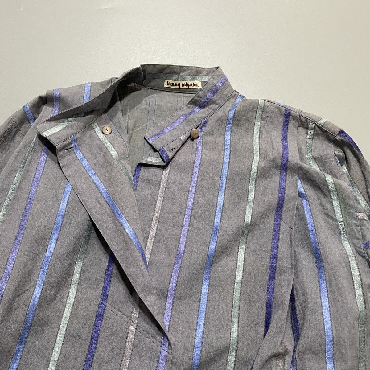 Issey Miyake 90s Issey Miyake Pleated Side Button Shirt Size US M / EU 48-50 / 2 - 7 Thumbnail