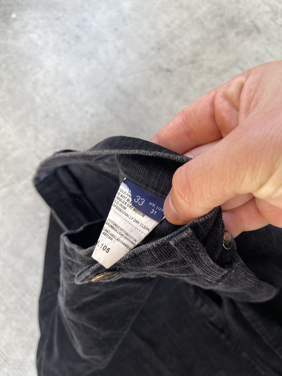 Trussardi × Vintage Trussardi Jens High Waist Straight Fit Black Jeans corduroy Size US 33 - 14 Thumbnail