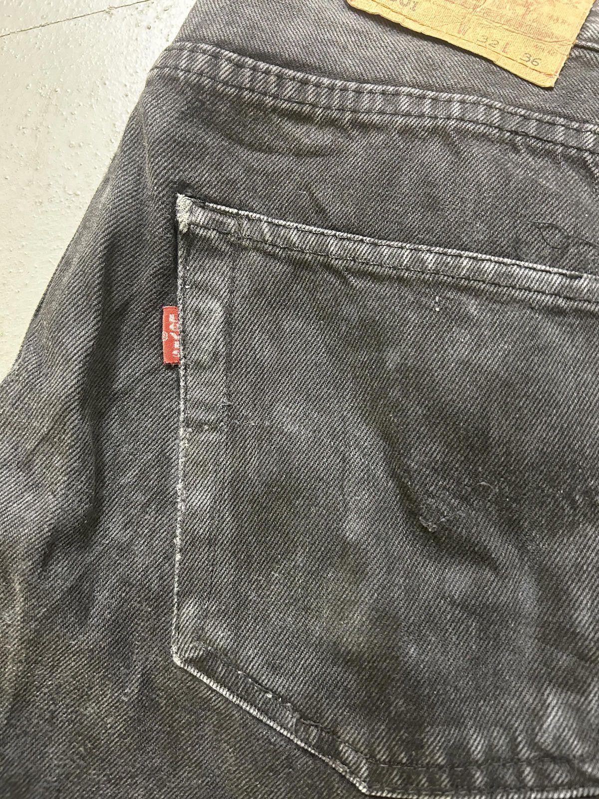 Levi's Levi's 501 Black Denim Jeans - Vintage Style Size US 32 / EU 48 - 4 Thumbnail