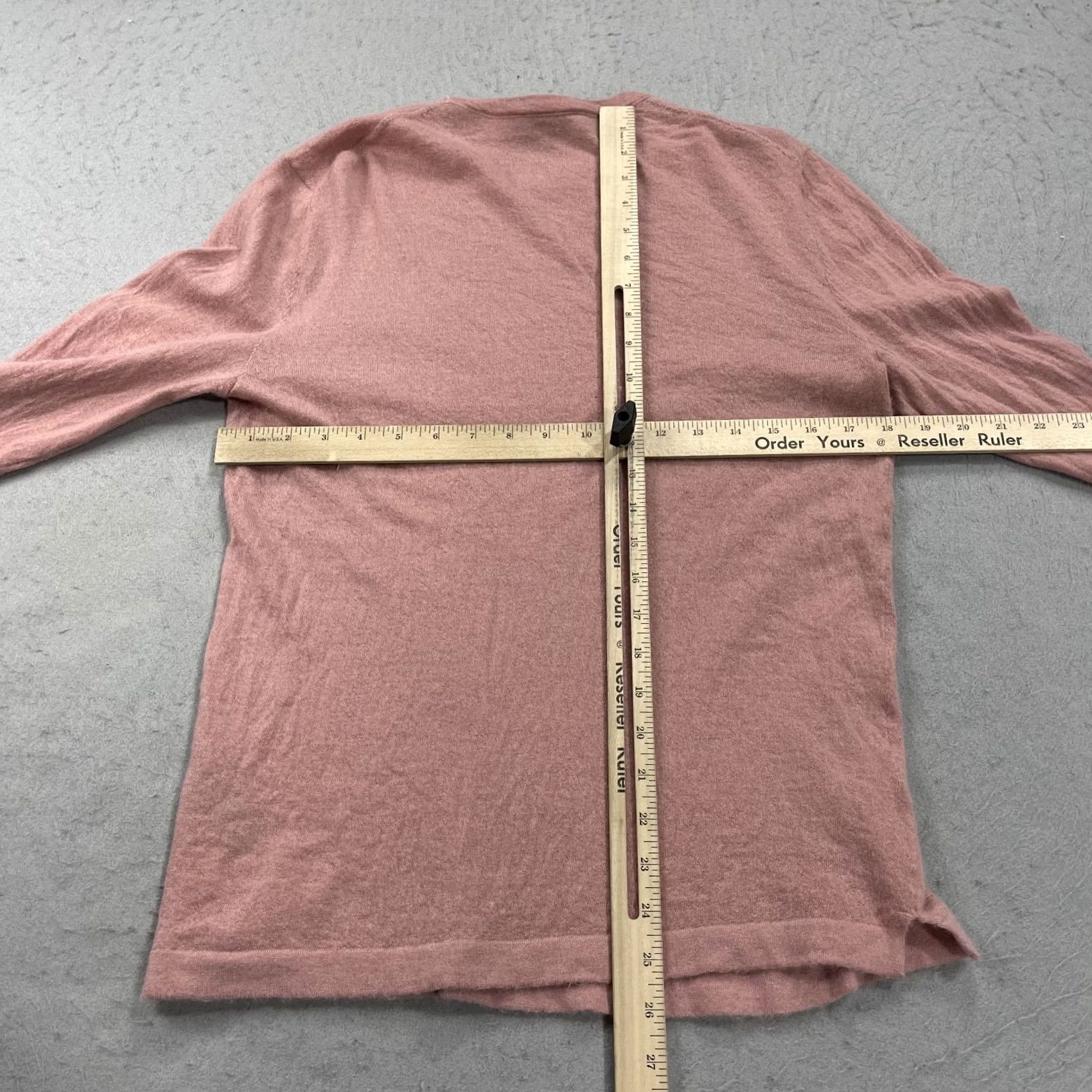 Todd Snyder VINTAGE Todd Snyder Sweater Mens Medium Pink 100% Cashmere Crewneck Pocket Long Sleeve Size US M / EU 48-50 / 2 - 7 Thumbnail