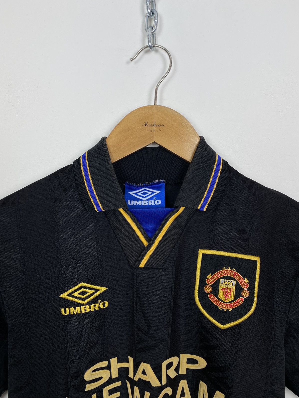 Umbro Umbro Manchester United Kids Away Football Shirt Smith #11 Size US L / EU 52-54 / 3 - 2 Thumbnail