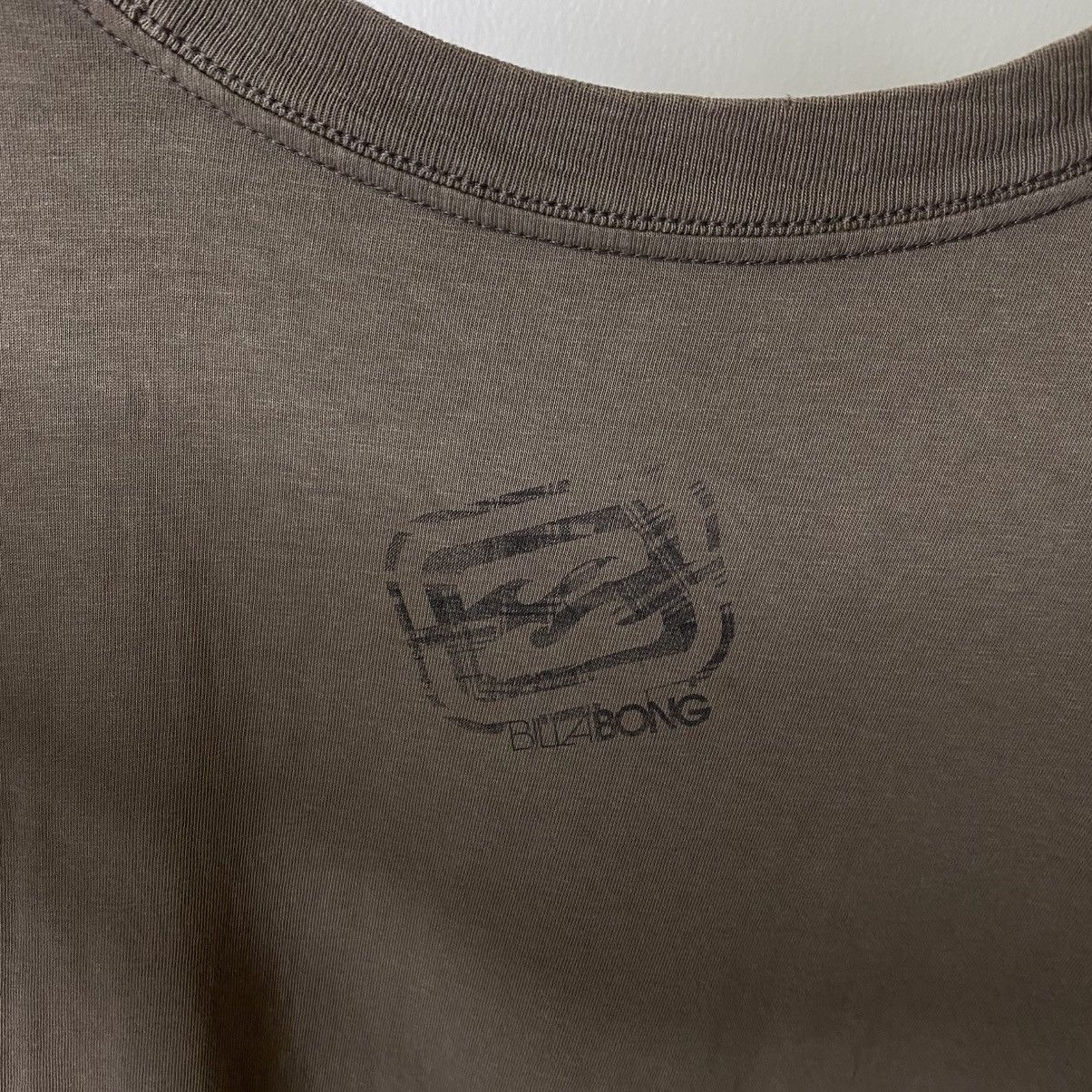 Billabong Vintage 2000s Billabong Surf T Shirt Size US XL / EU 56 / 4 - 7 Thumbnail