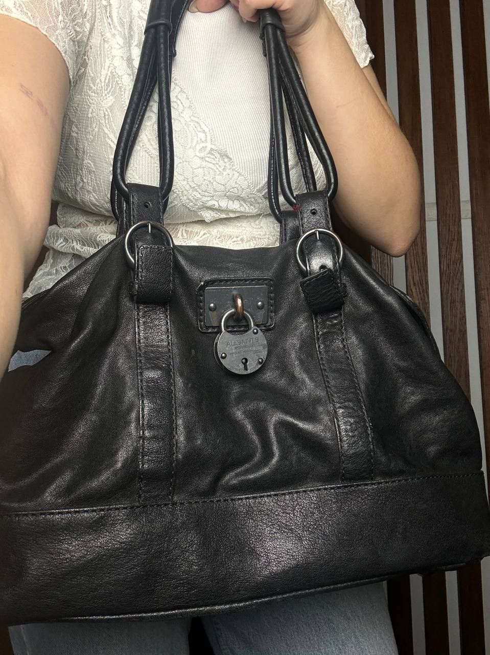Allsaints × Vintage Vintage Y2K Allsaints Leather Archival Opium Shoulder Bag Size ONE SIZE - 10 Thumbnail