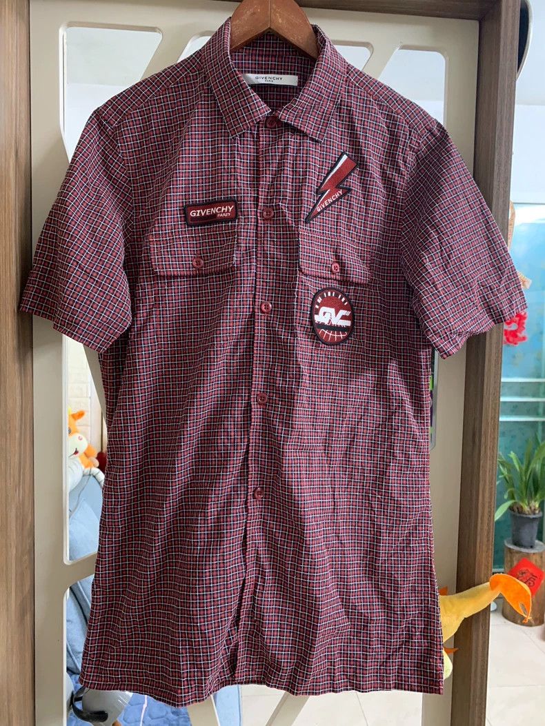 Givenchy Givenchy Short Sleeve Shirt Size US L / EU 52-54 / 3 - 1 Thumbnail