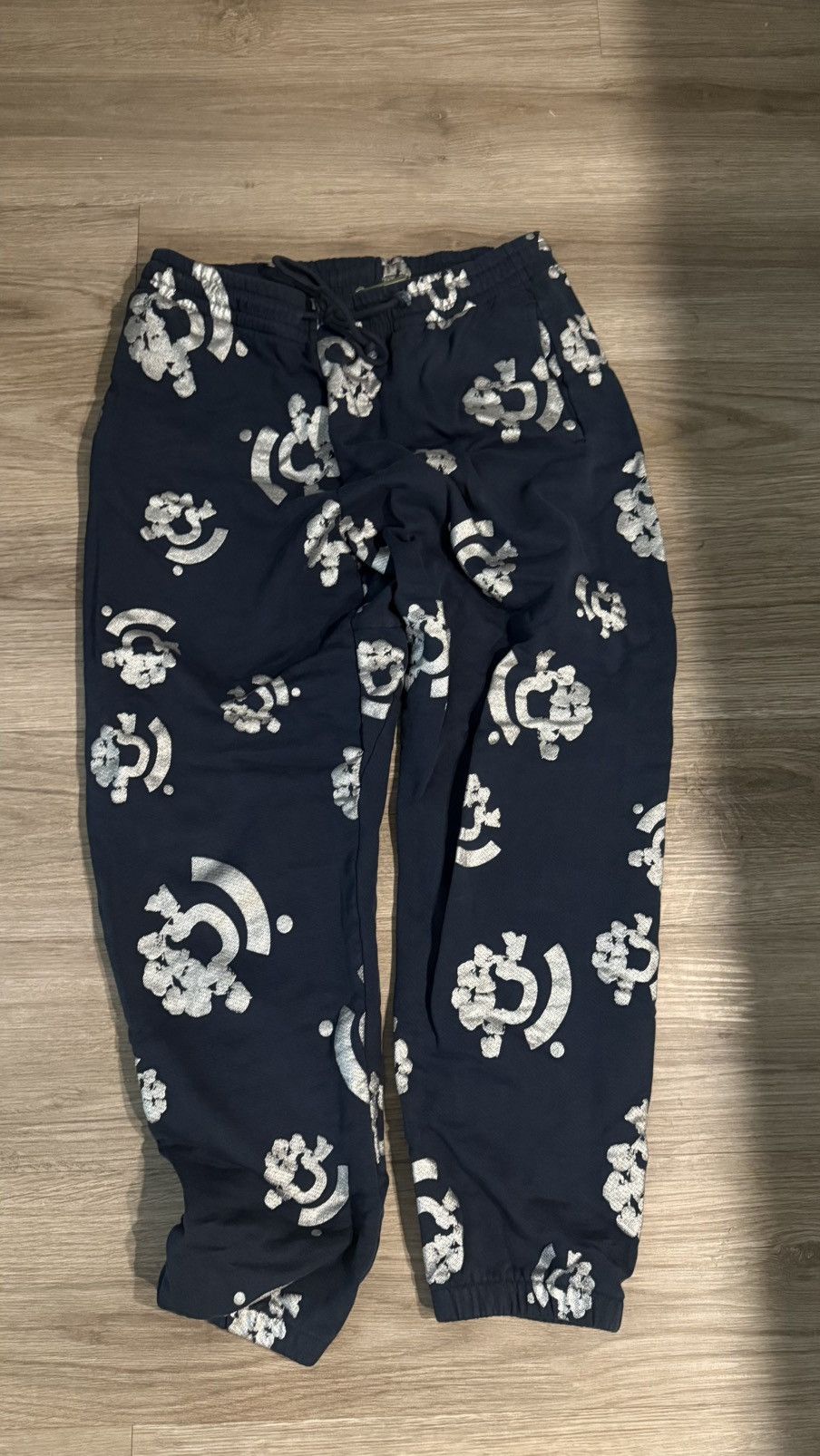 (B).Stroy × DENIM TEARS Bstroy x denim tears sweatpants Size US 34 / EU 50 - 3 Thumbnail