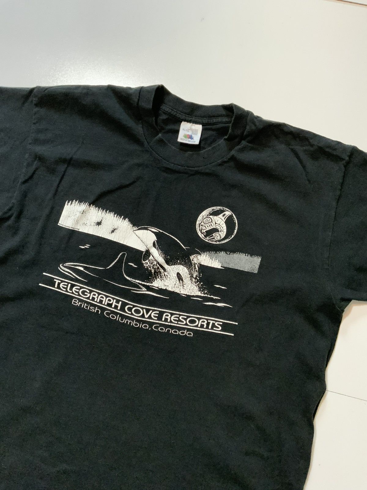 Fruit Of The Loom × Vintage VTG Telegraph Cove Whales British Columbia Canada T-Shirt Size US XL / EU 56 / 4 - 4 Thumbnail