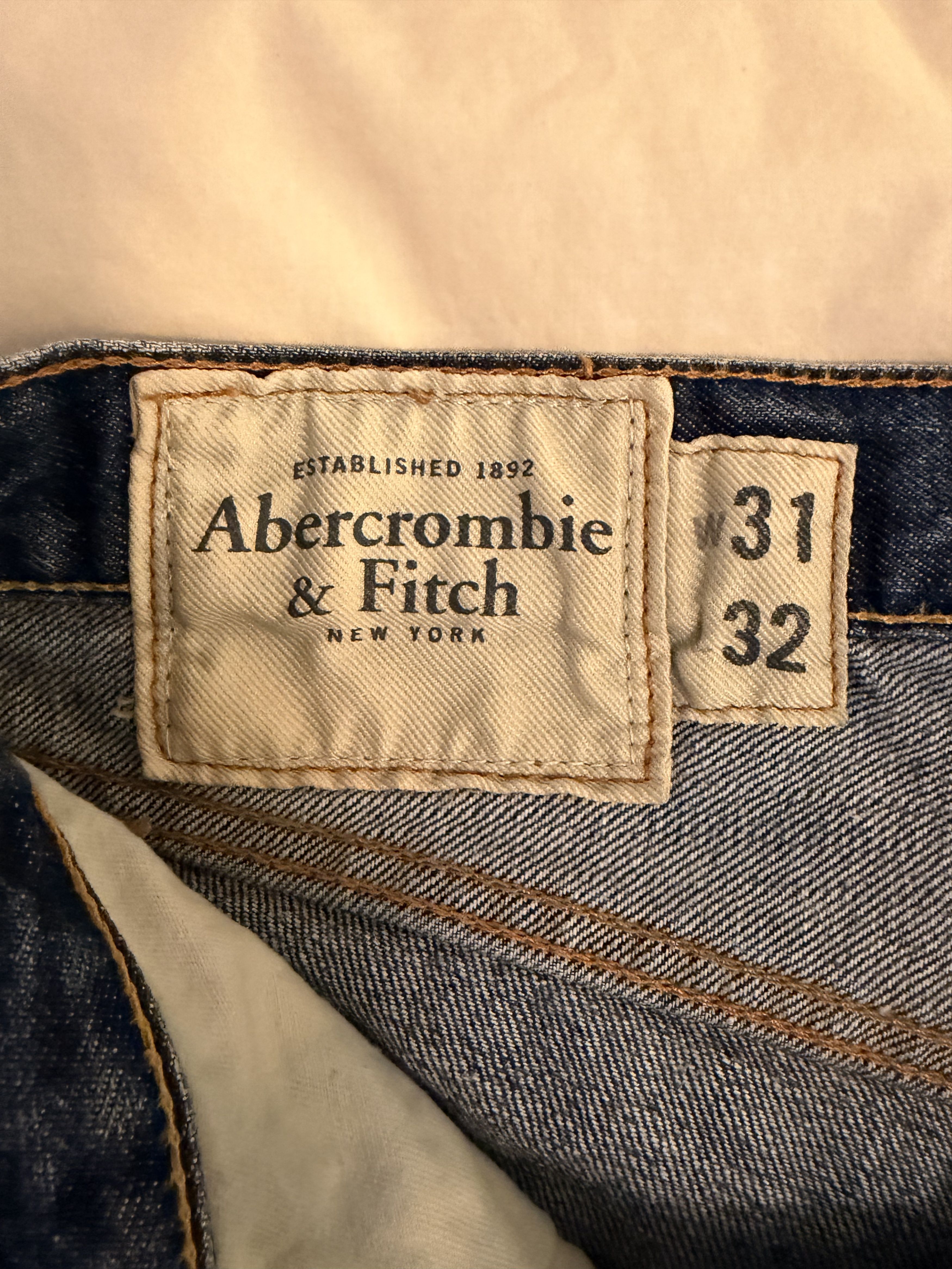 Abercrombie & Fitch Abercrombie & Fitch Low-rise Bootcut Denim Size US 32 / EU 48 - 6 Thumbnail