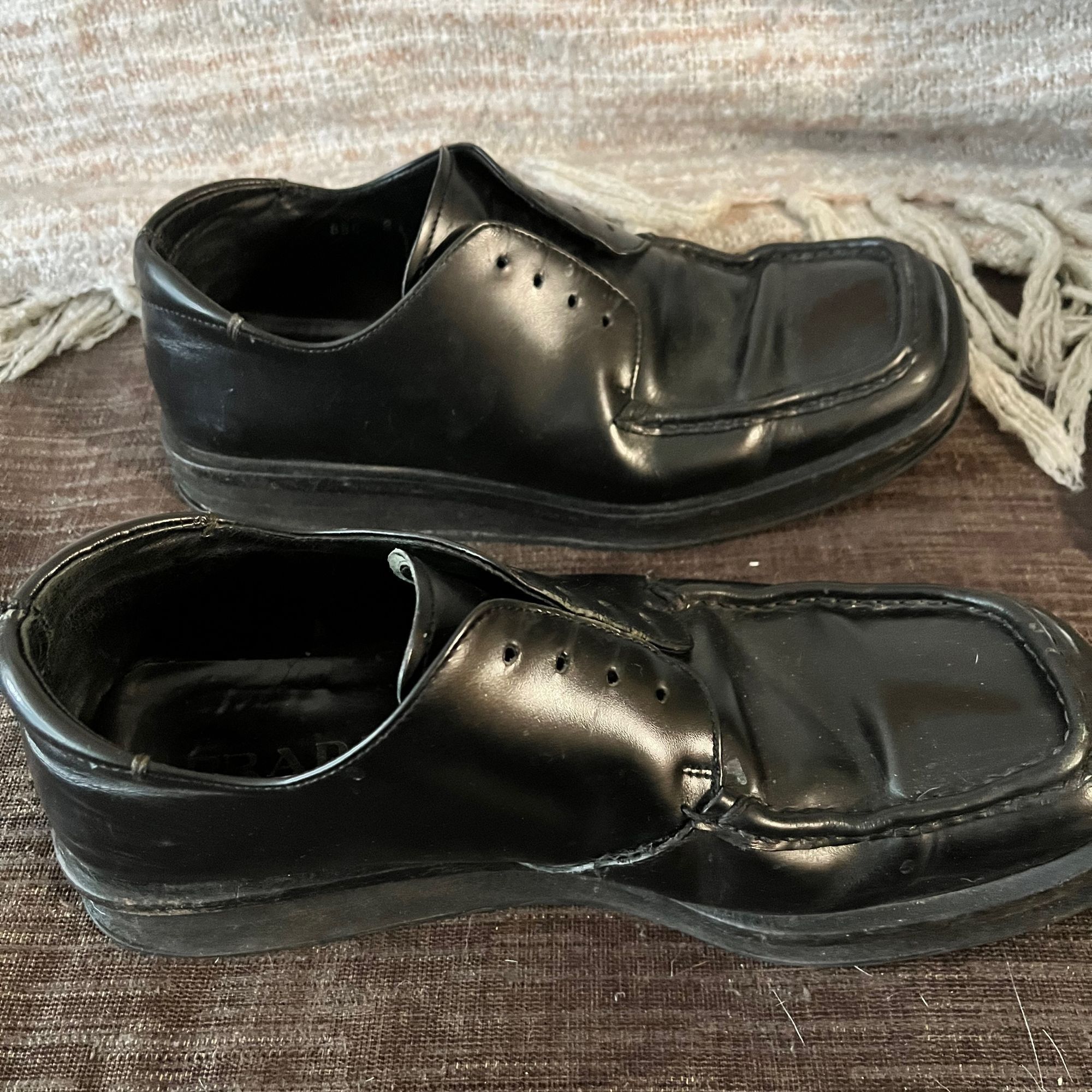 Prada Vintage PRADA Men's Black Square Toe Lace Up Oxford Derby Size US 8 / EU 41 - 2 Thumbnail