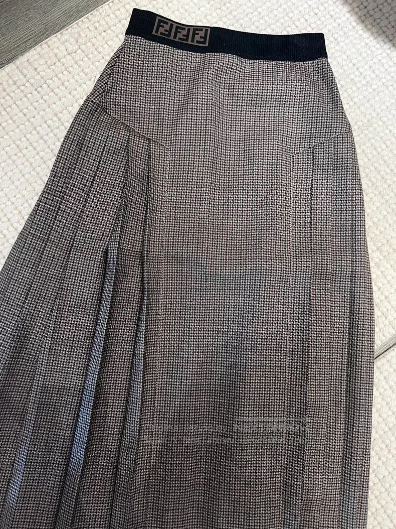 Fendi Fendi Long skirt Size 26" / US 2 / IT 38 - 4 Thumbnail